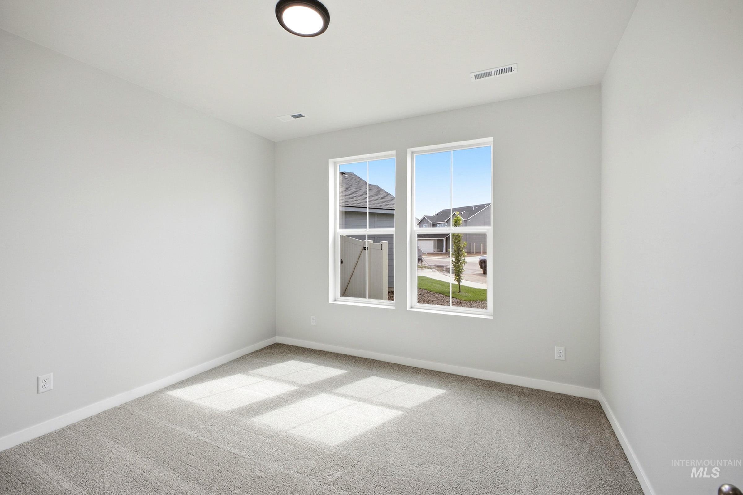9486 W Blazing Star St Property Photo 11