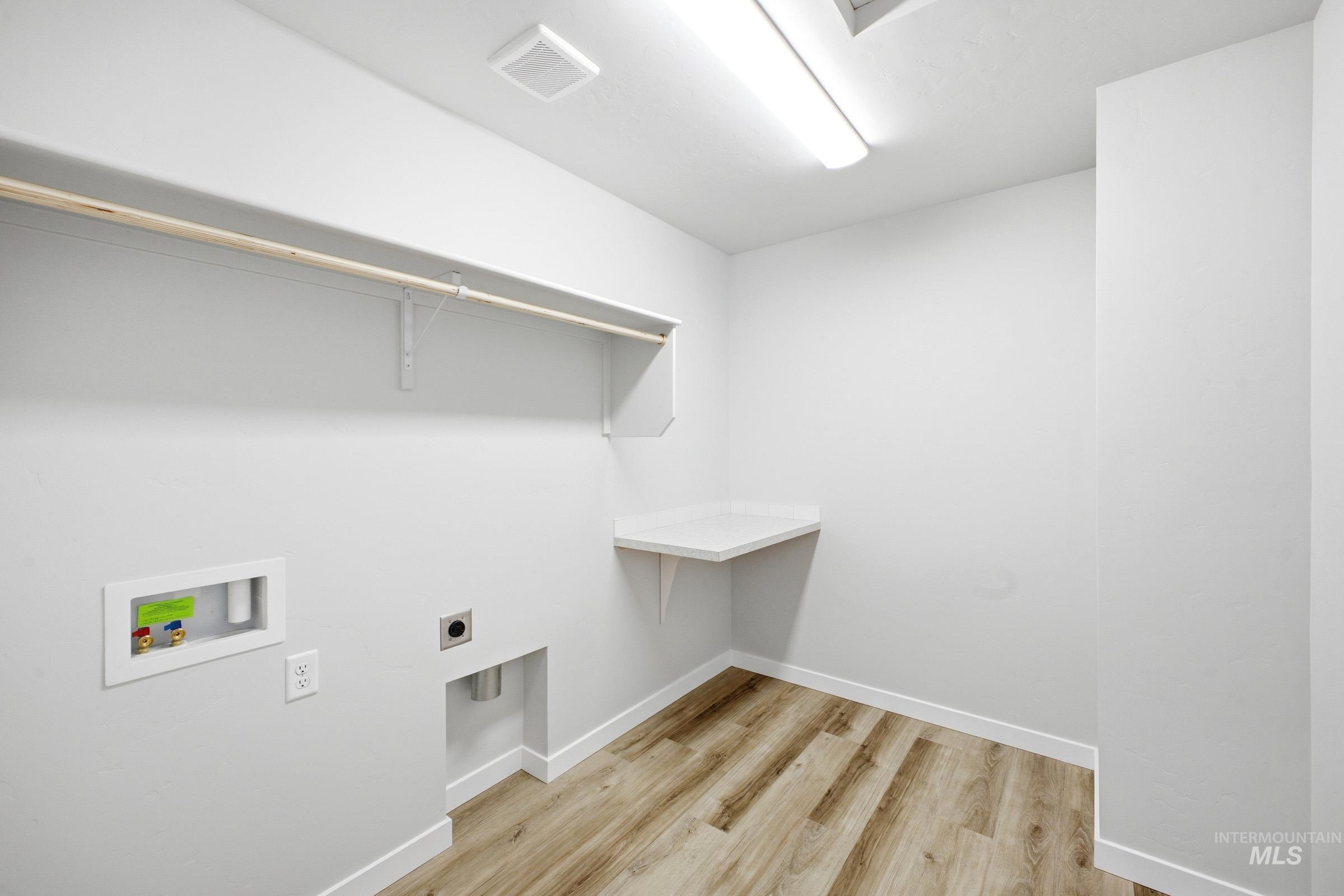 9486 W Blazing Star St Property Photo 16
