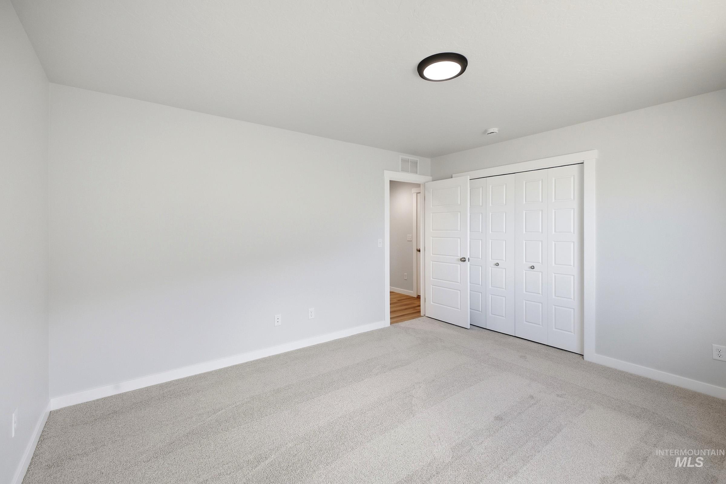 9486 W Blazing Star St Property Photo 16