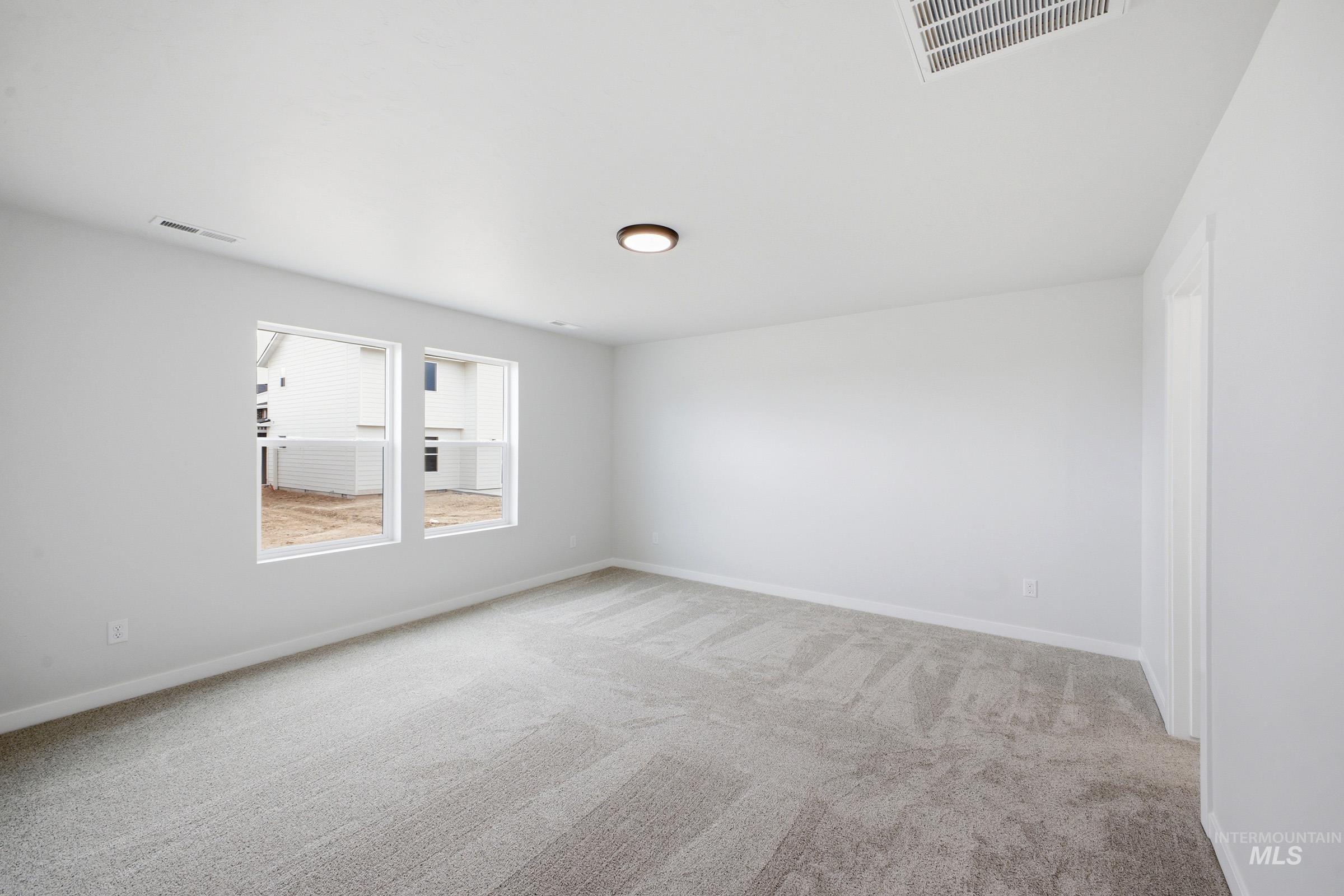 9486 W Blazing Star St Property Photo 18