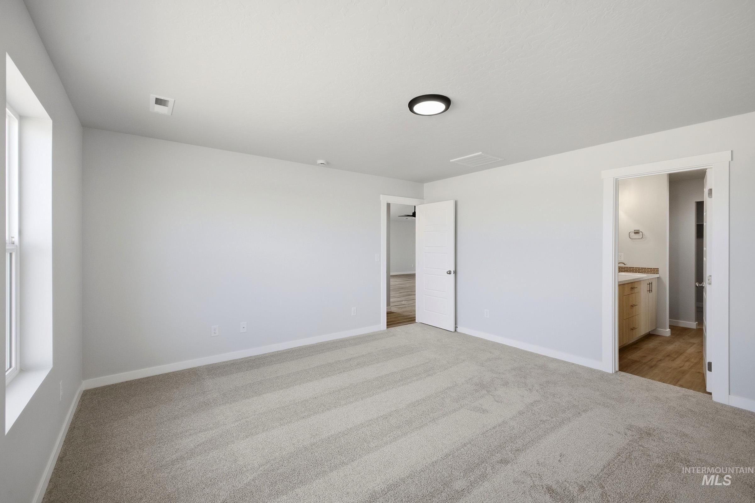 9486 W Blazing Star St Property Photo 19