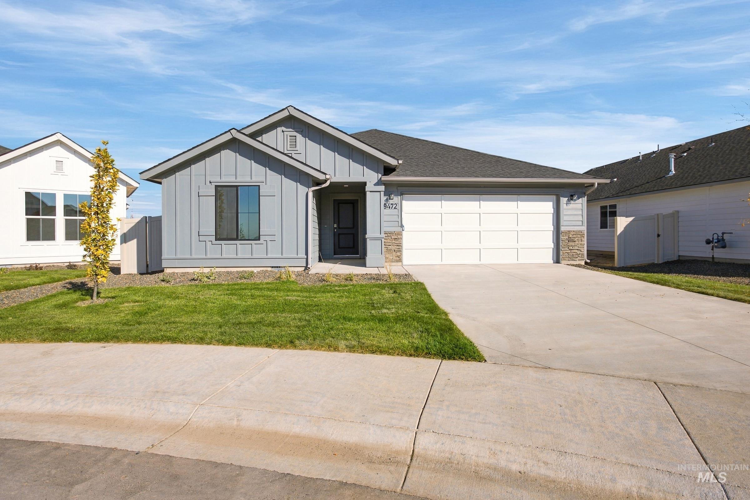 9472 W Blazing Star St Property Photo 1