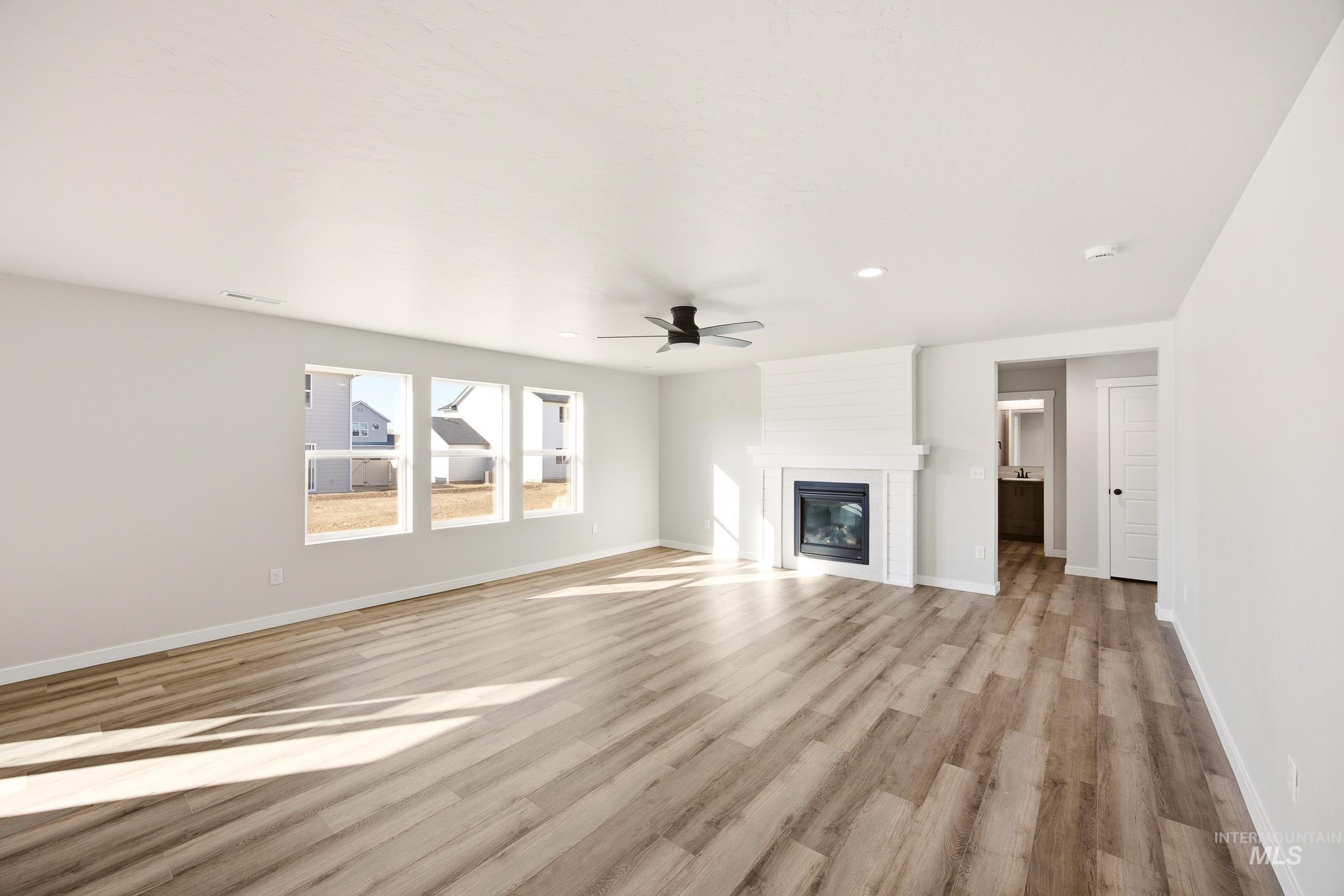 9401 W Blazing Star St Property Photo 8