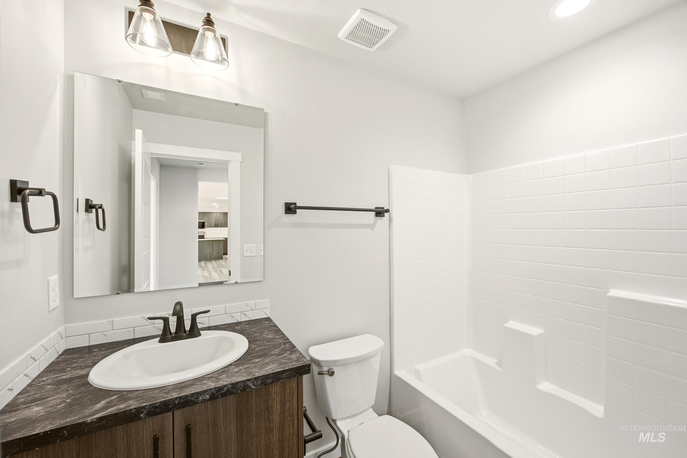 9401 W Blazing Star St Property Photo 17