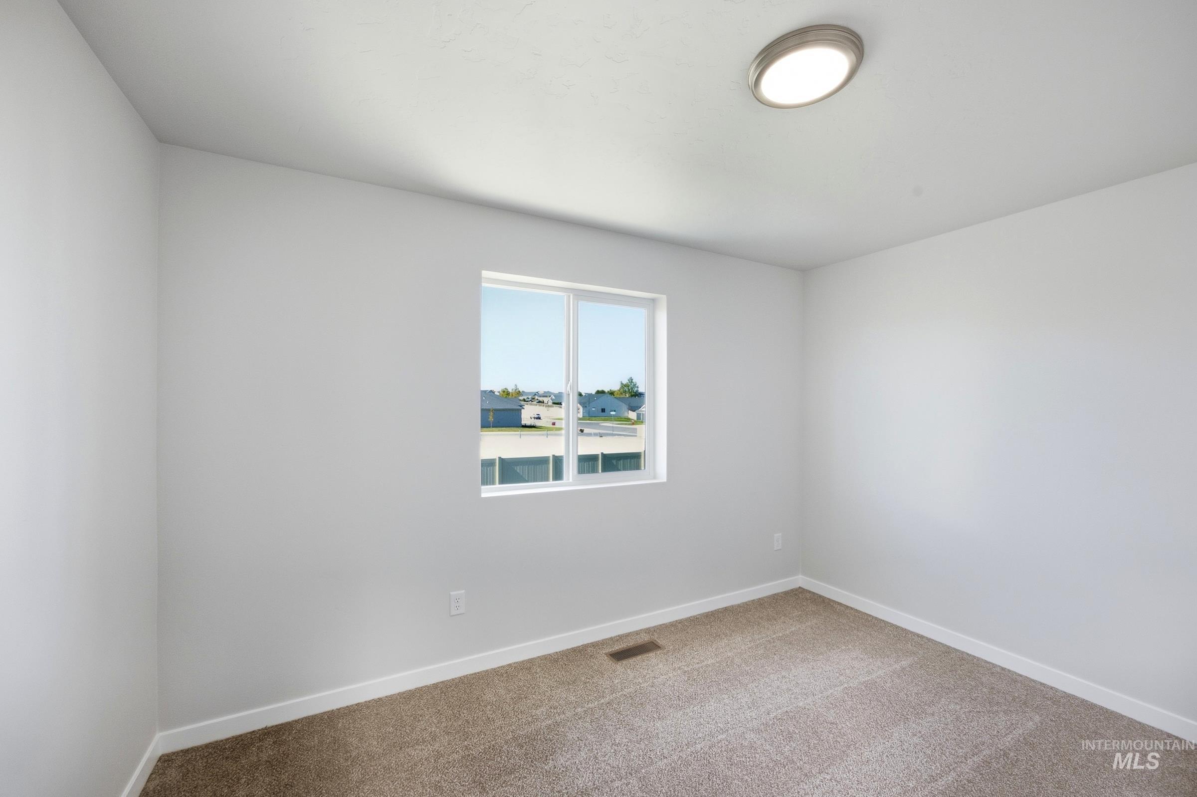 16197 Andes Ave Property Photo 13