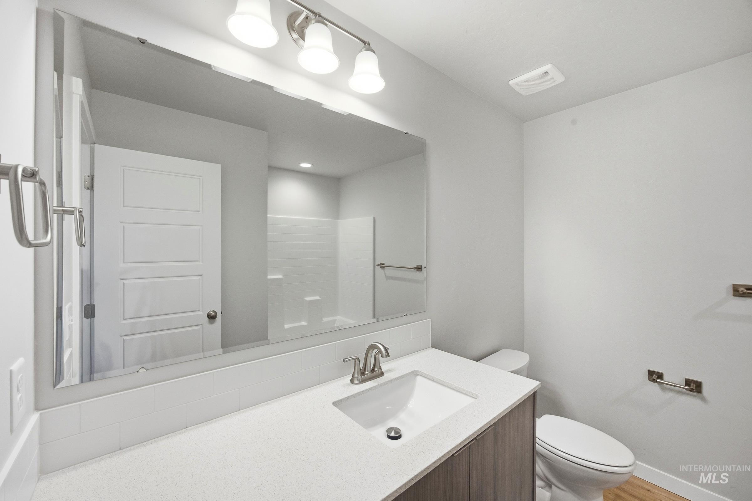 16197 Andes Ave Property Photo 15