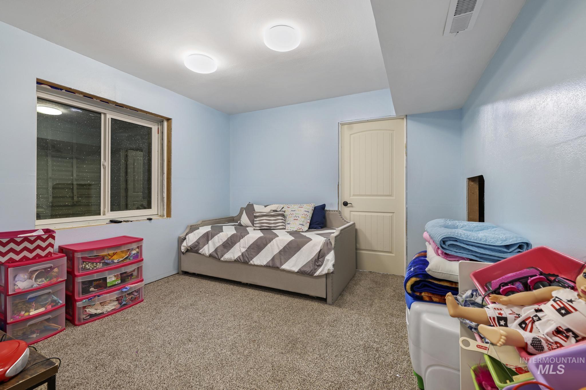 3705 E 3755 N Property Photo 36