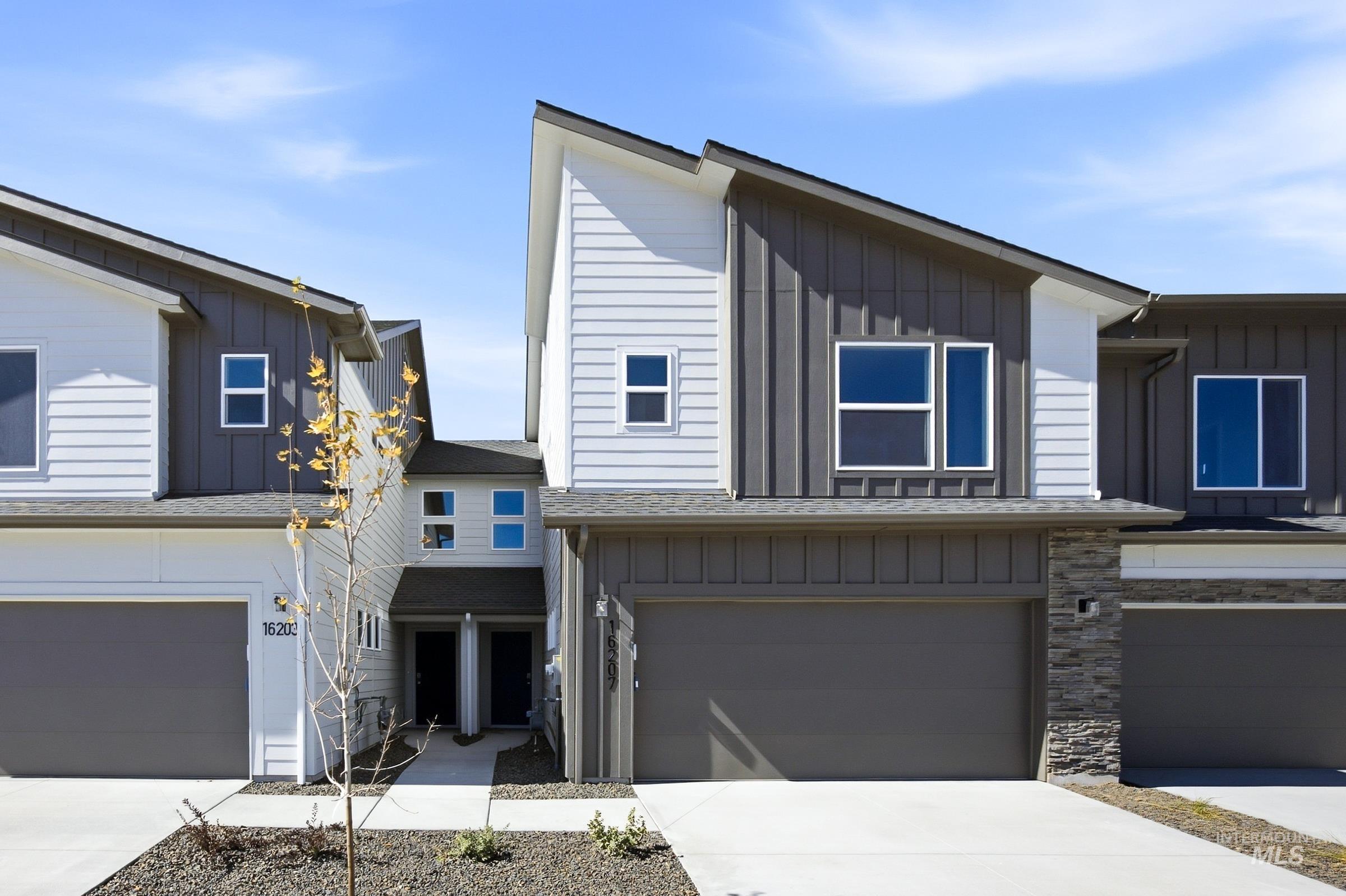 16207 Andes Ave Property Photo 1