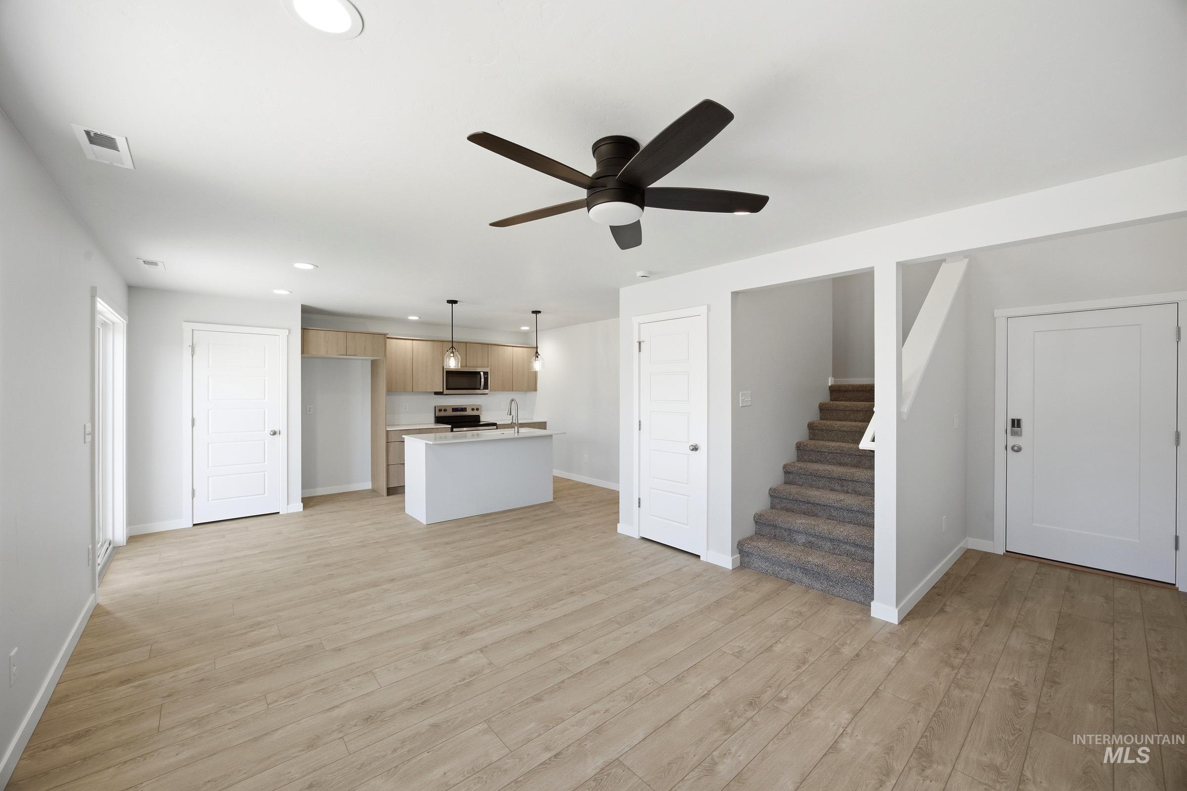 16207 Andes Ave Property Photo 9