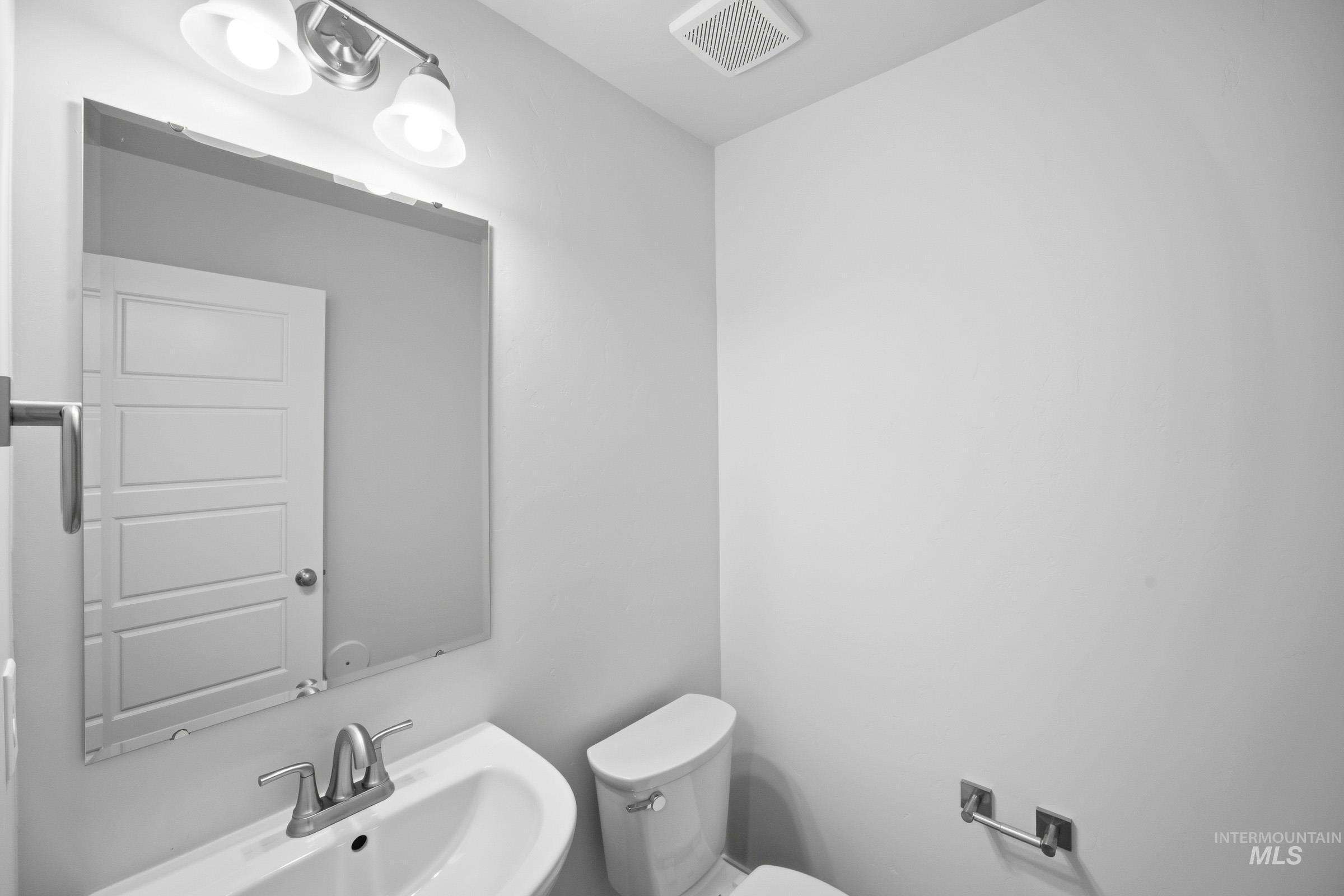 16207 Andes Ave Property Photo 10