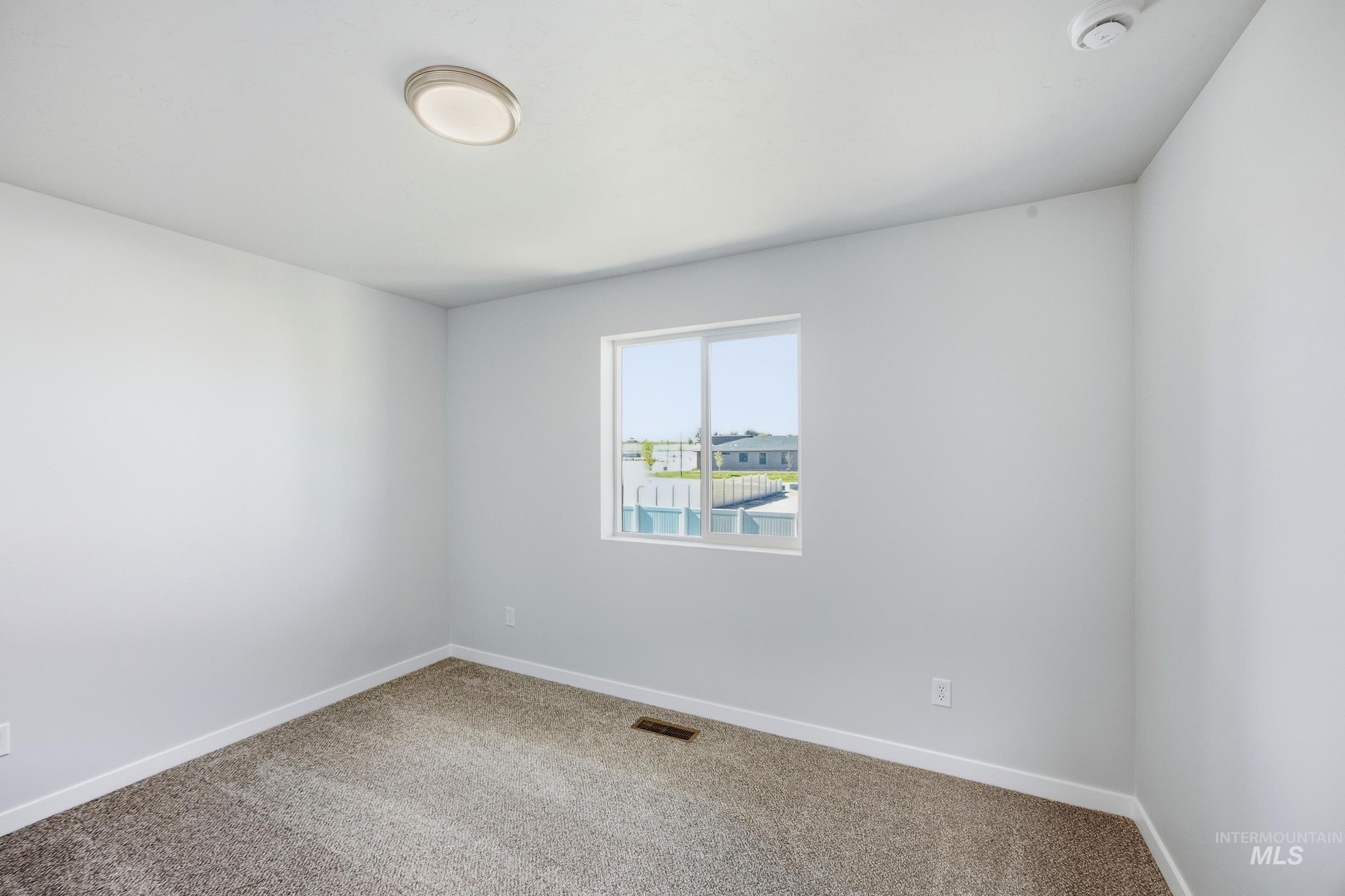 16207 Andes Ave Property Photo 13