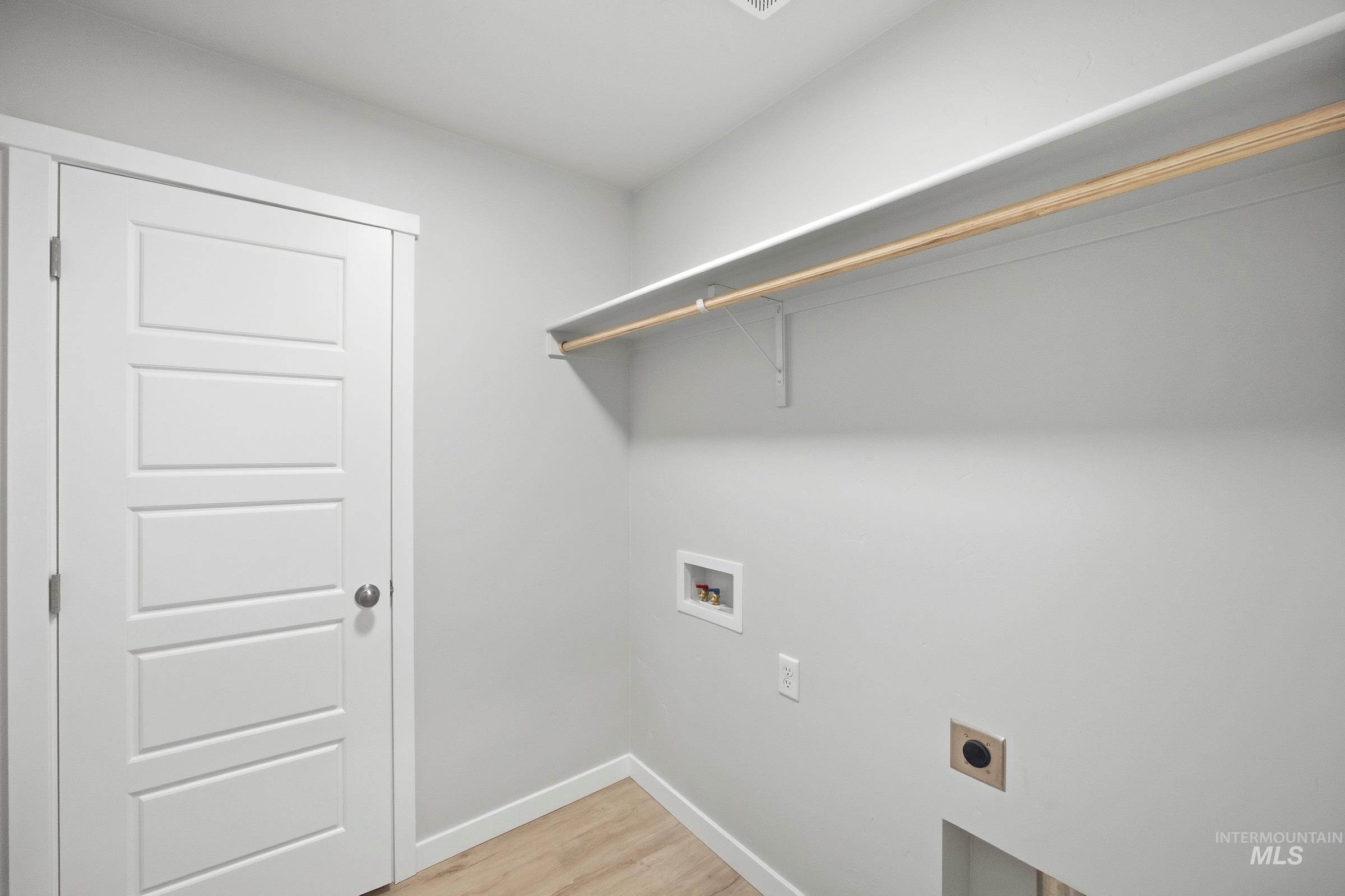 16207 Andes Ave Property Photo 16
