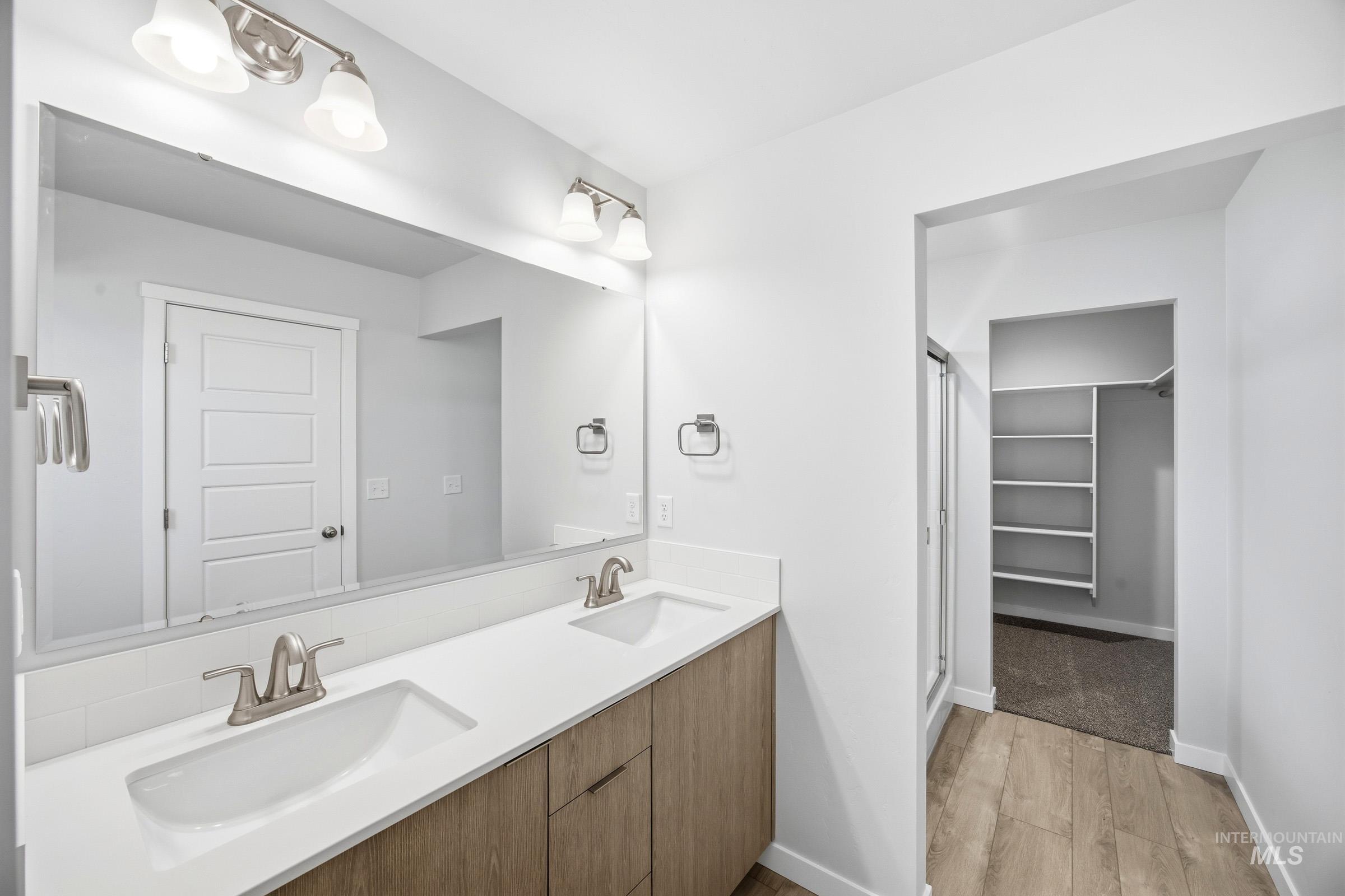 16207 Andes Ave Property Photo 20