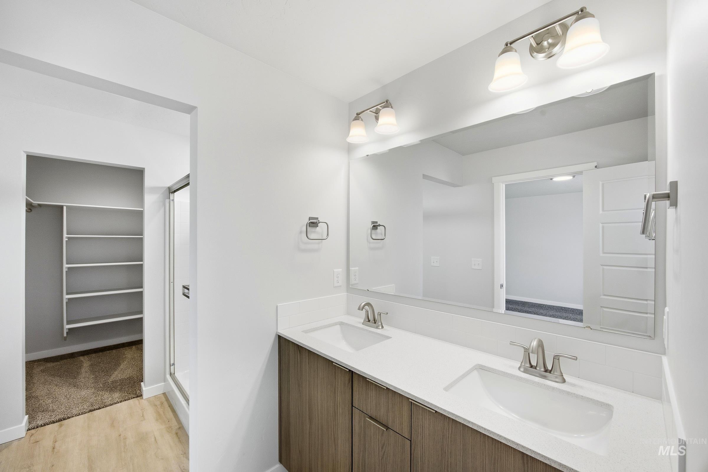 16207 Andes Ave Property Photo 20