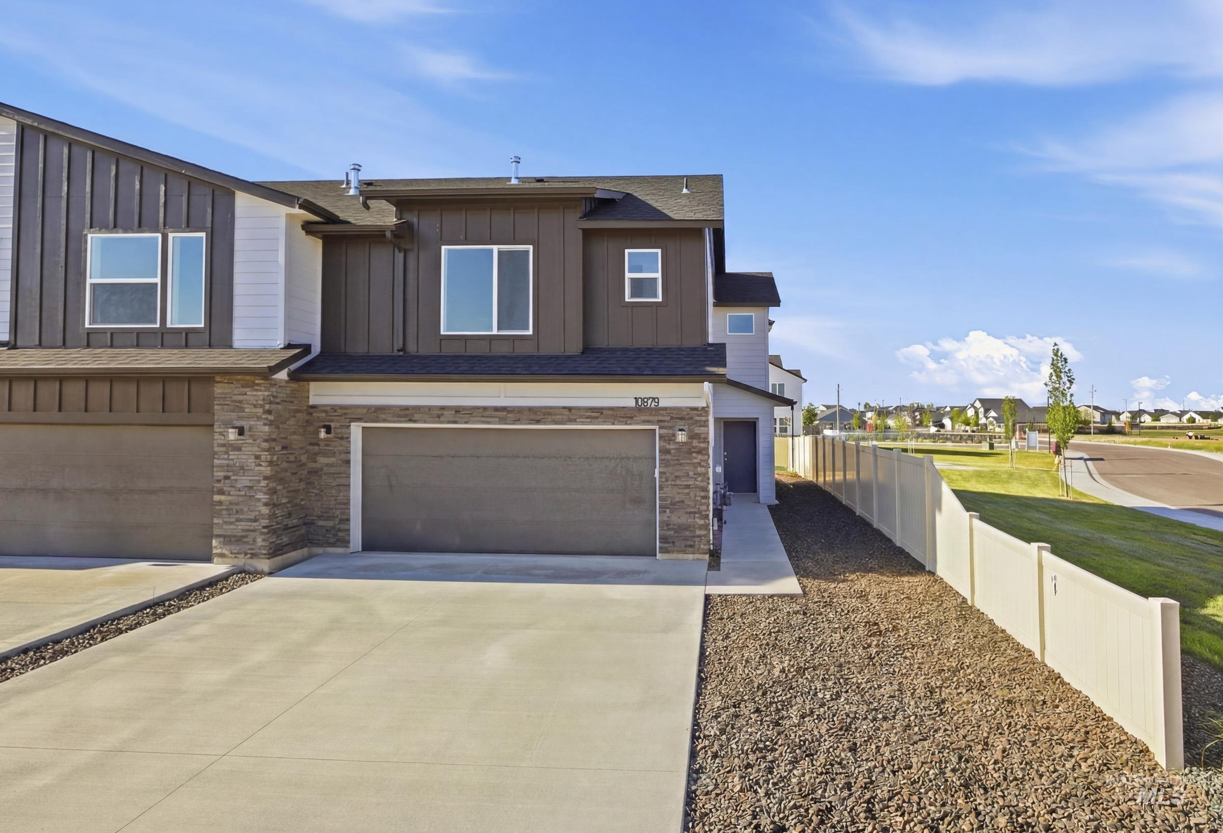 16211 Andes Ave Property Photo 1