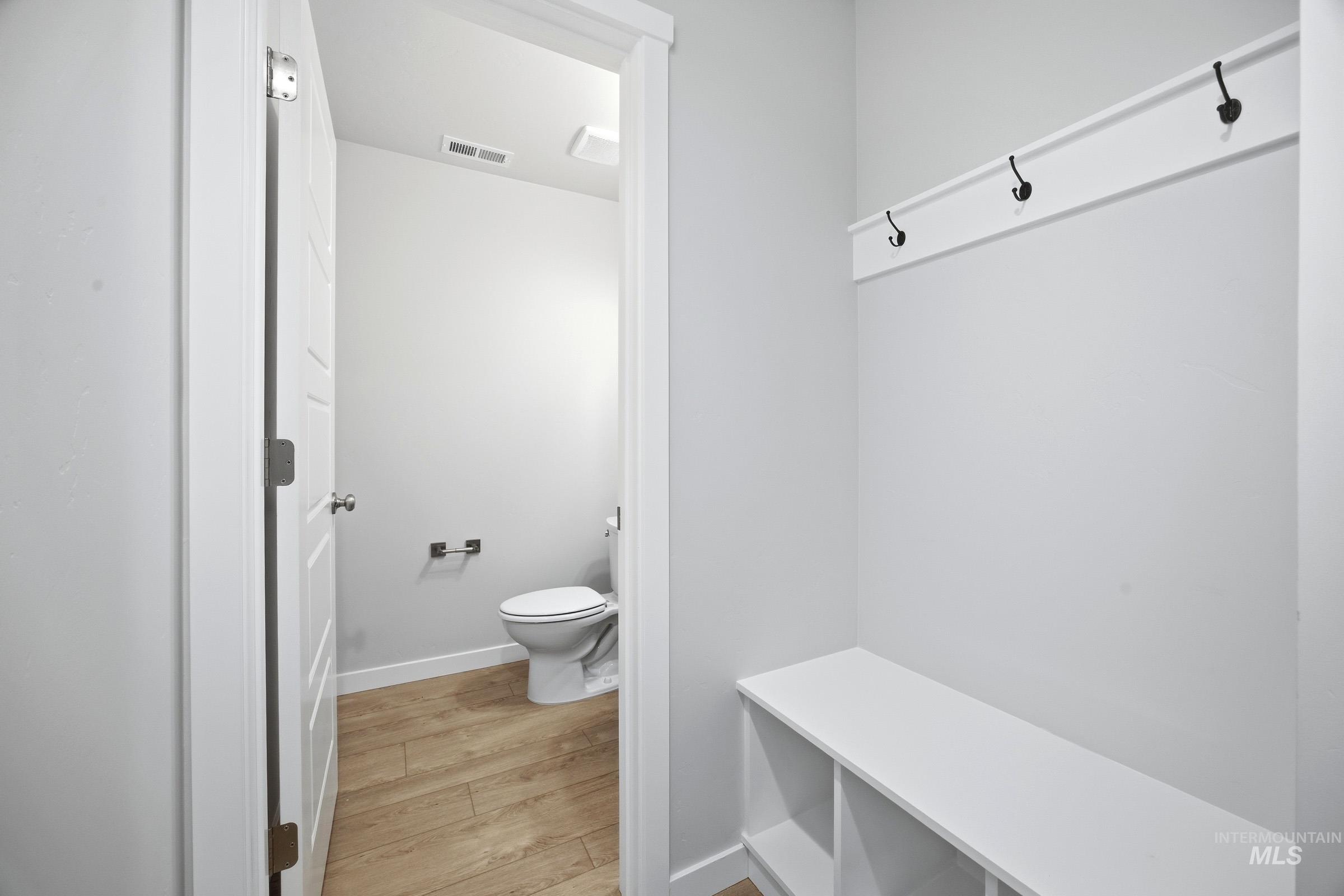 16211 Andes Ave Property Photo 11