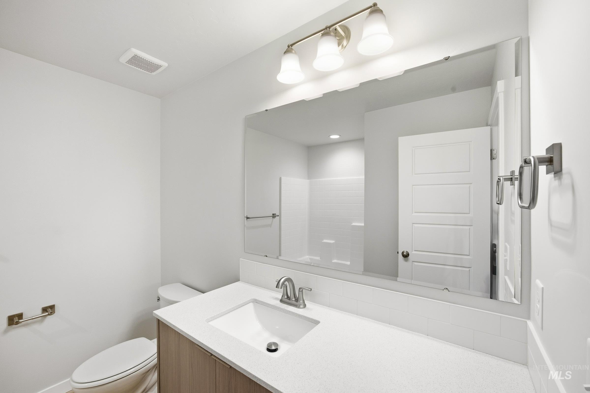 16211 Andes Ave Property Photo 15
