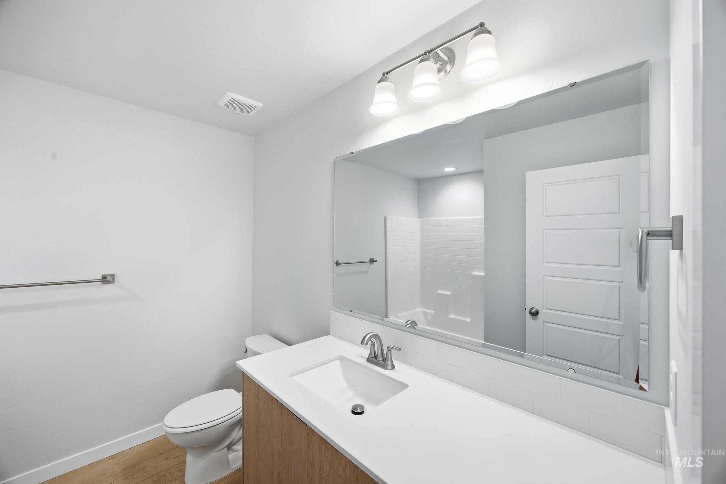 16211 Andes Ave Property Photo 17