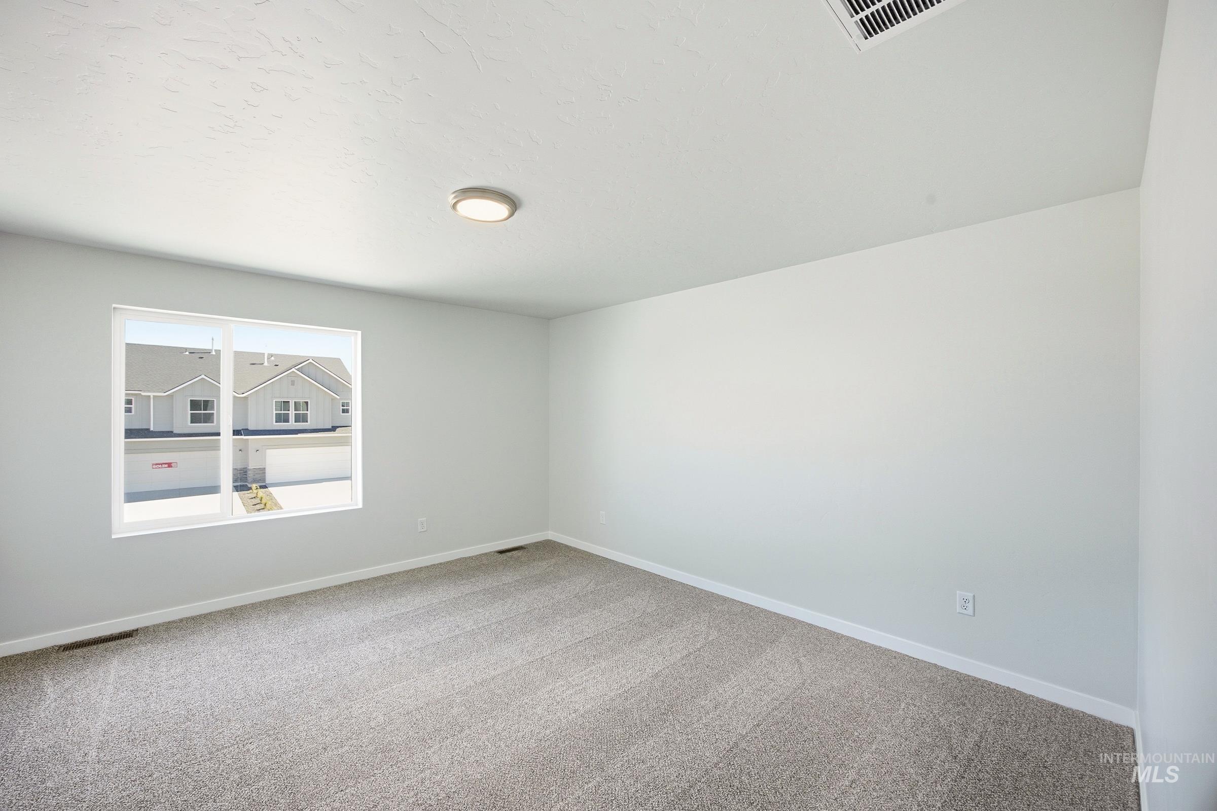 16211 Andes Ave Property Photo 17