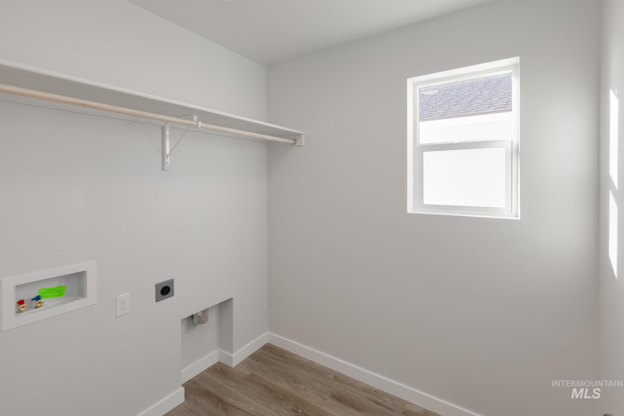 2058 S Summerson Way Property Photo 11