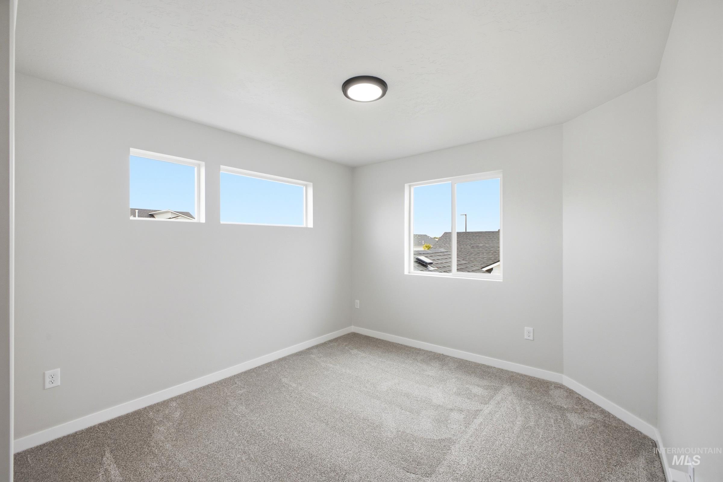 2317 W Red Jasper Dr Property Photo 15