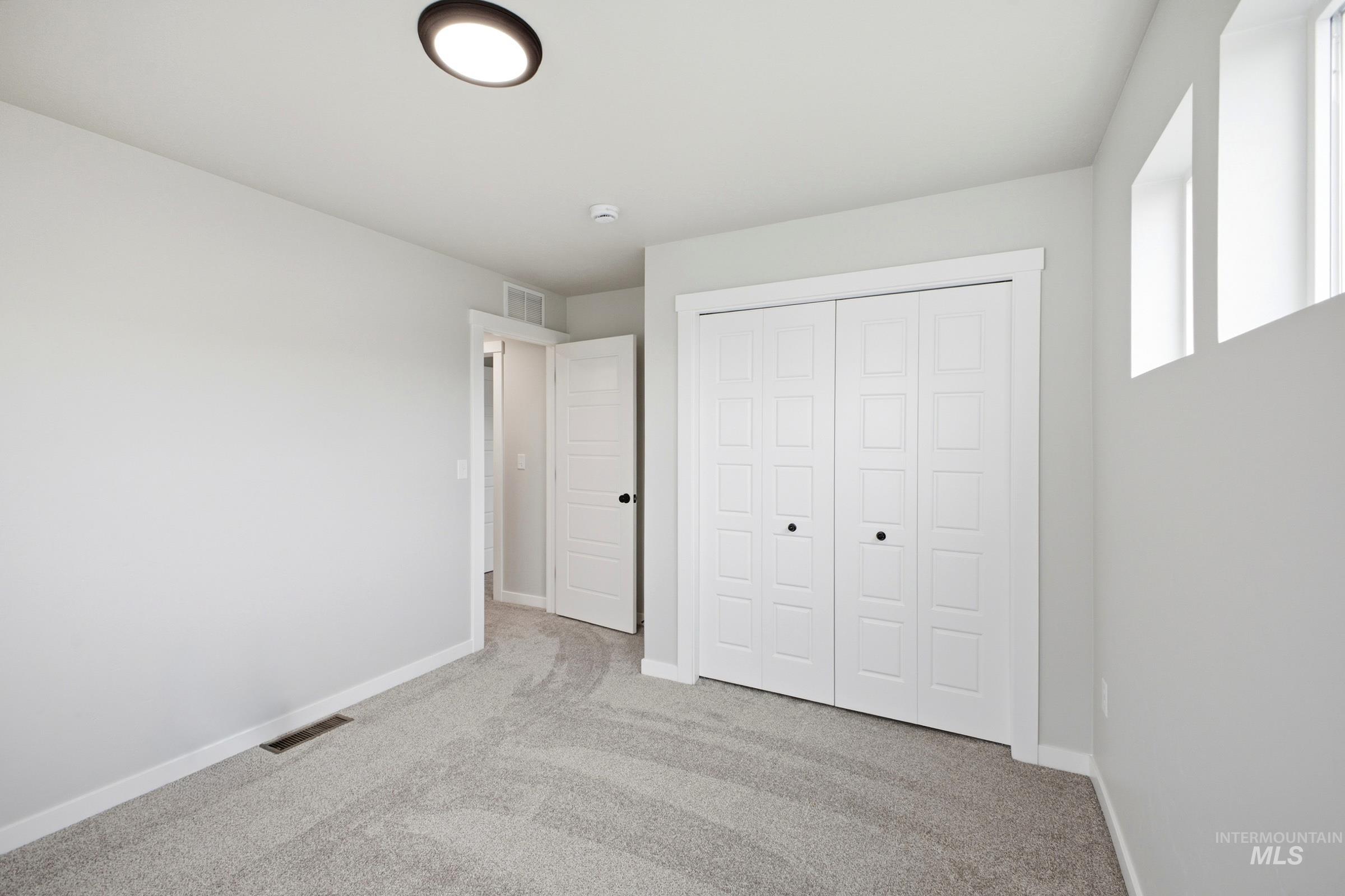 2317 W Red Jasper Dr Property Photo 16