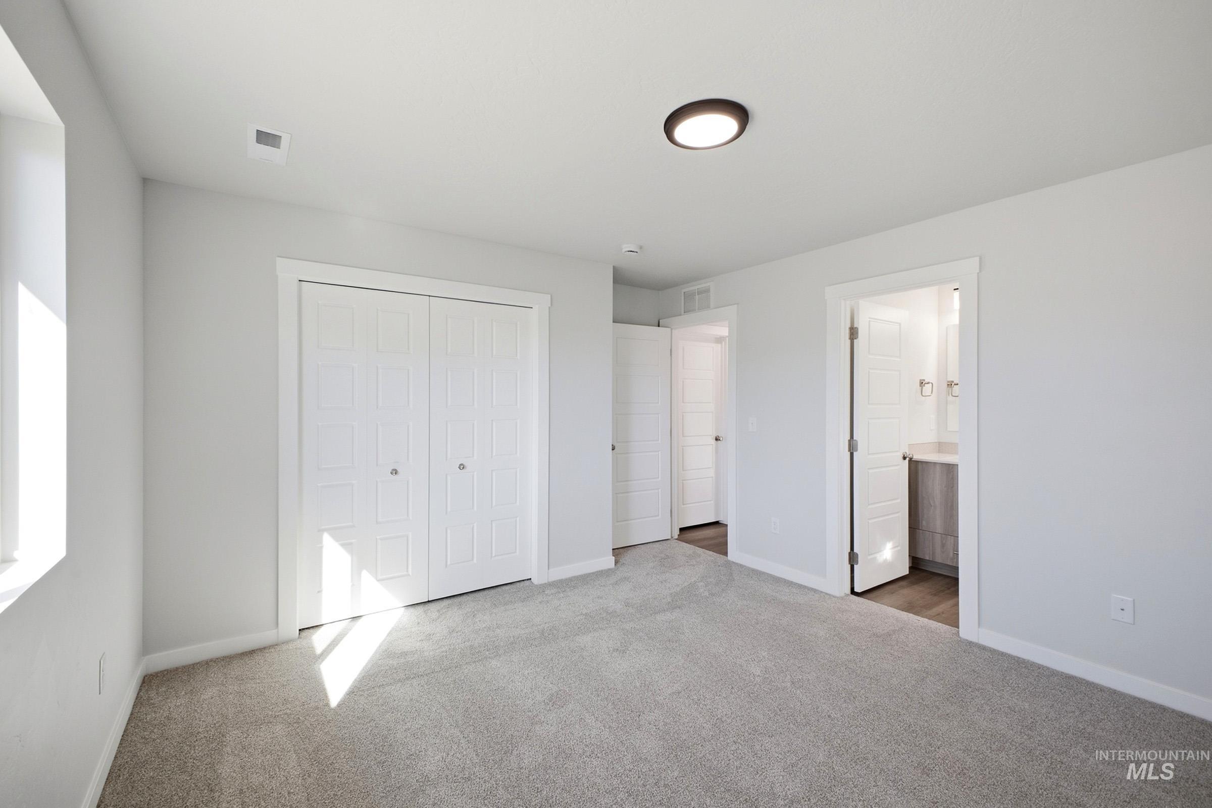 2309 W Red Jasper Dr Property Photo 18