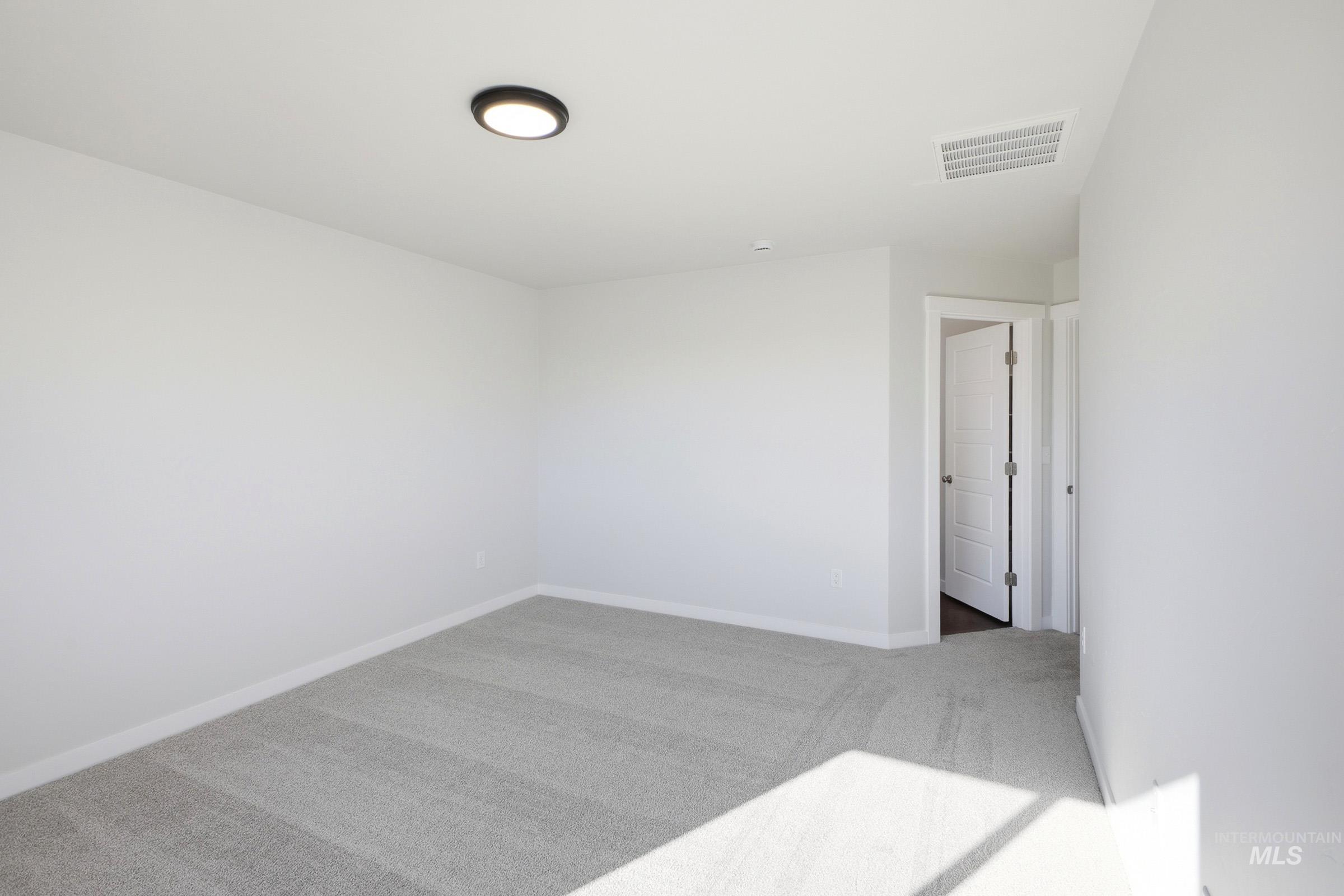 1342 N Coltsfoot Ave Property Photo 20