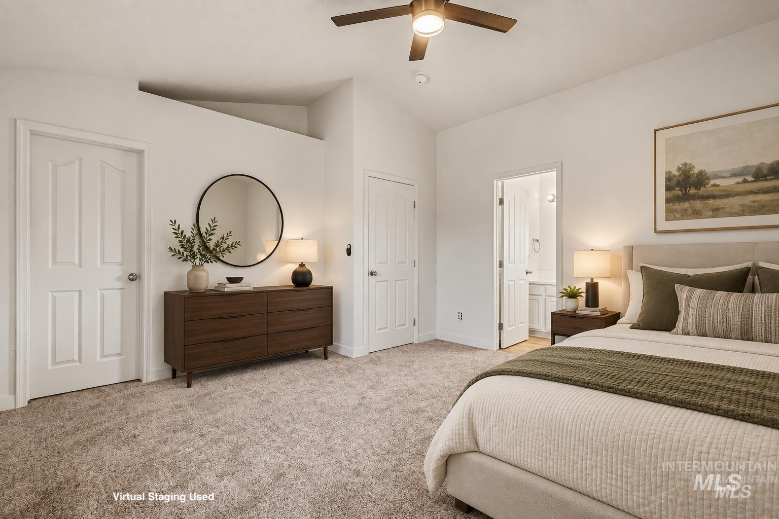1322 N El Camino Ave Property Photo 12