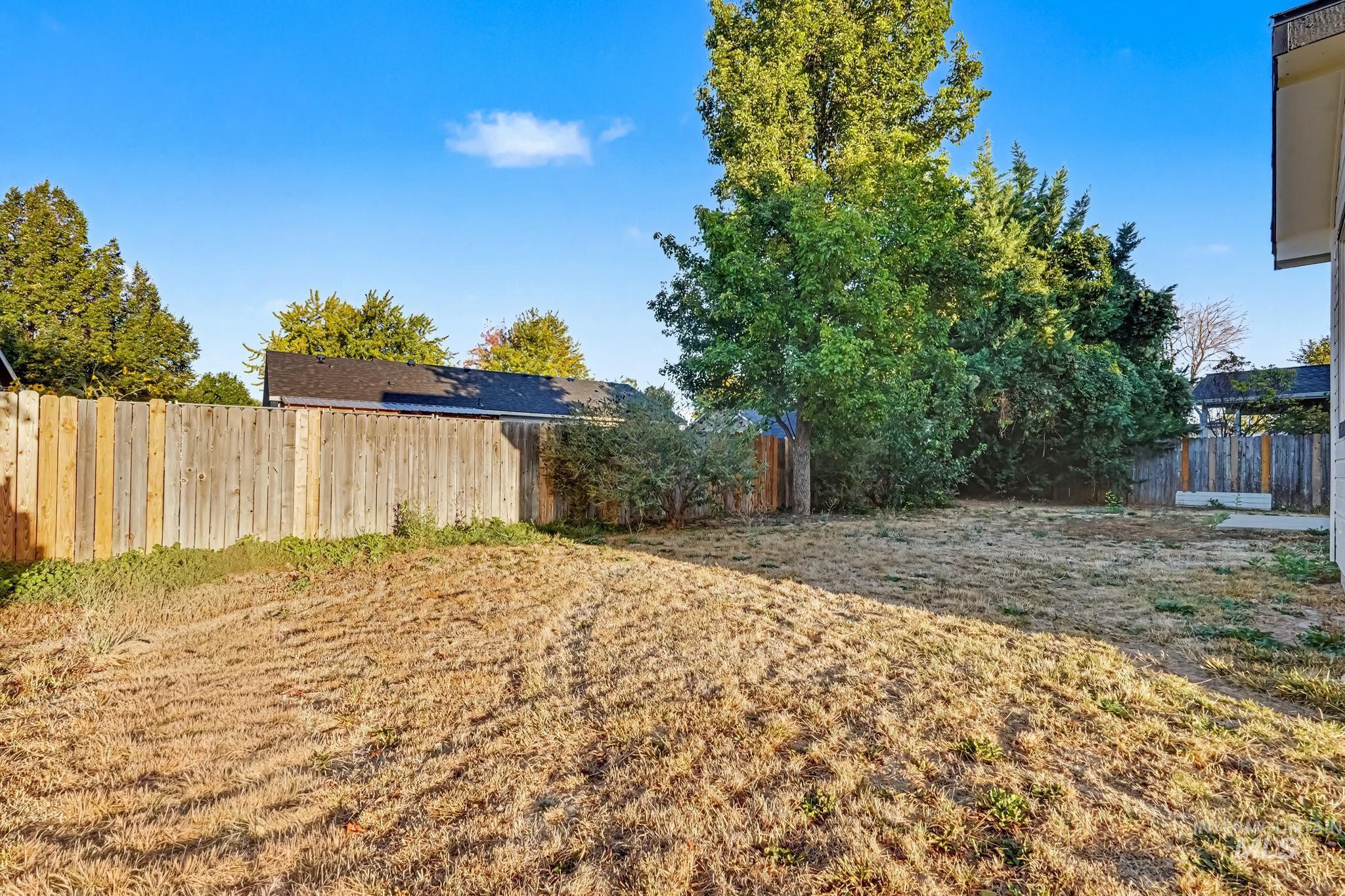 1322 N El Camino Ave Property Photo 22