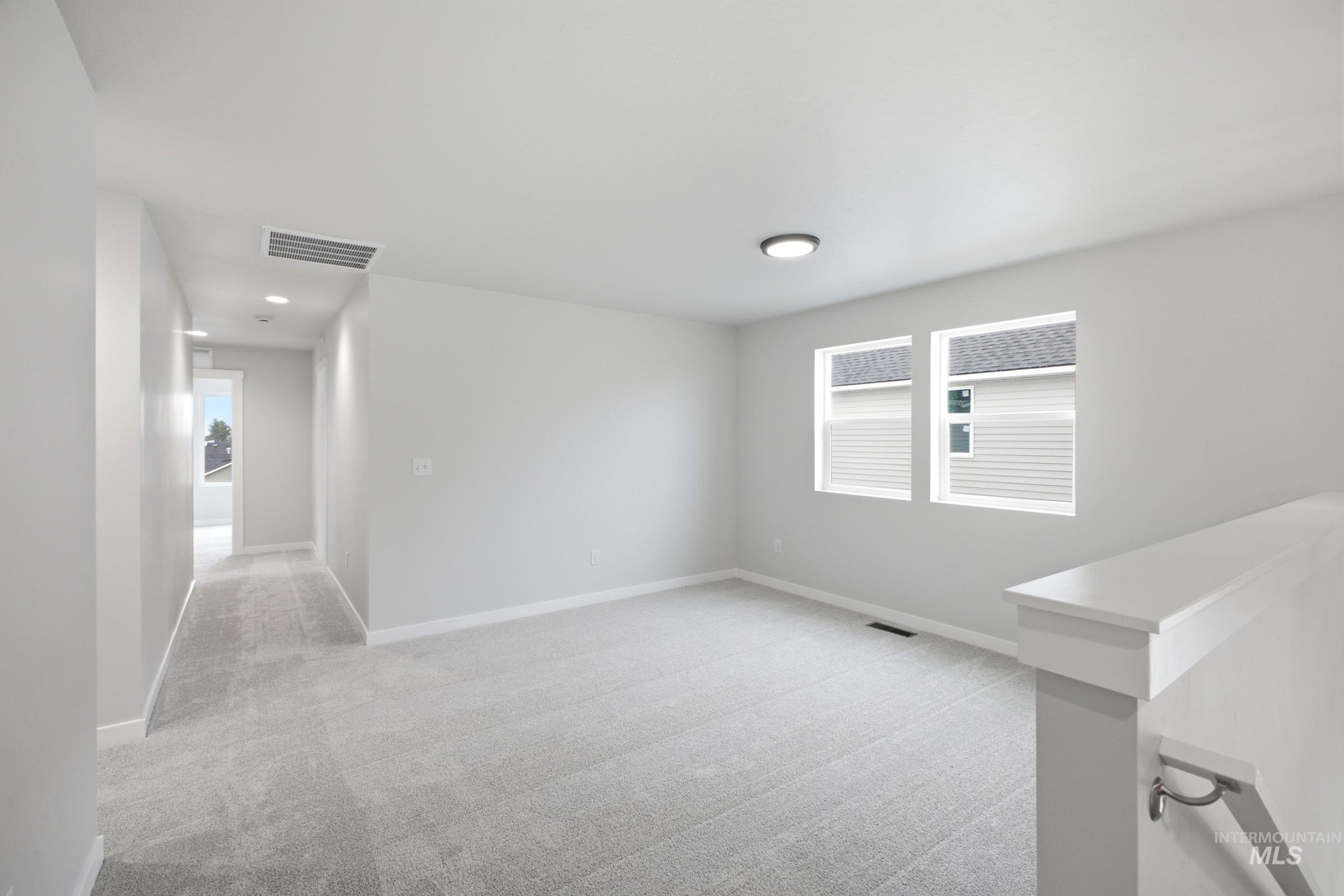 1268 N Coltsfoot Ave Property Photo 14
