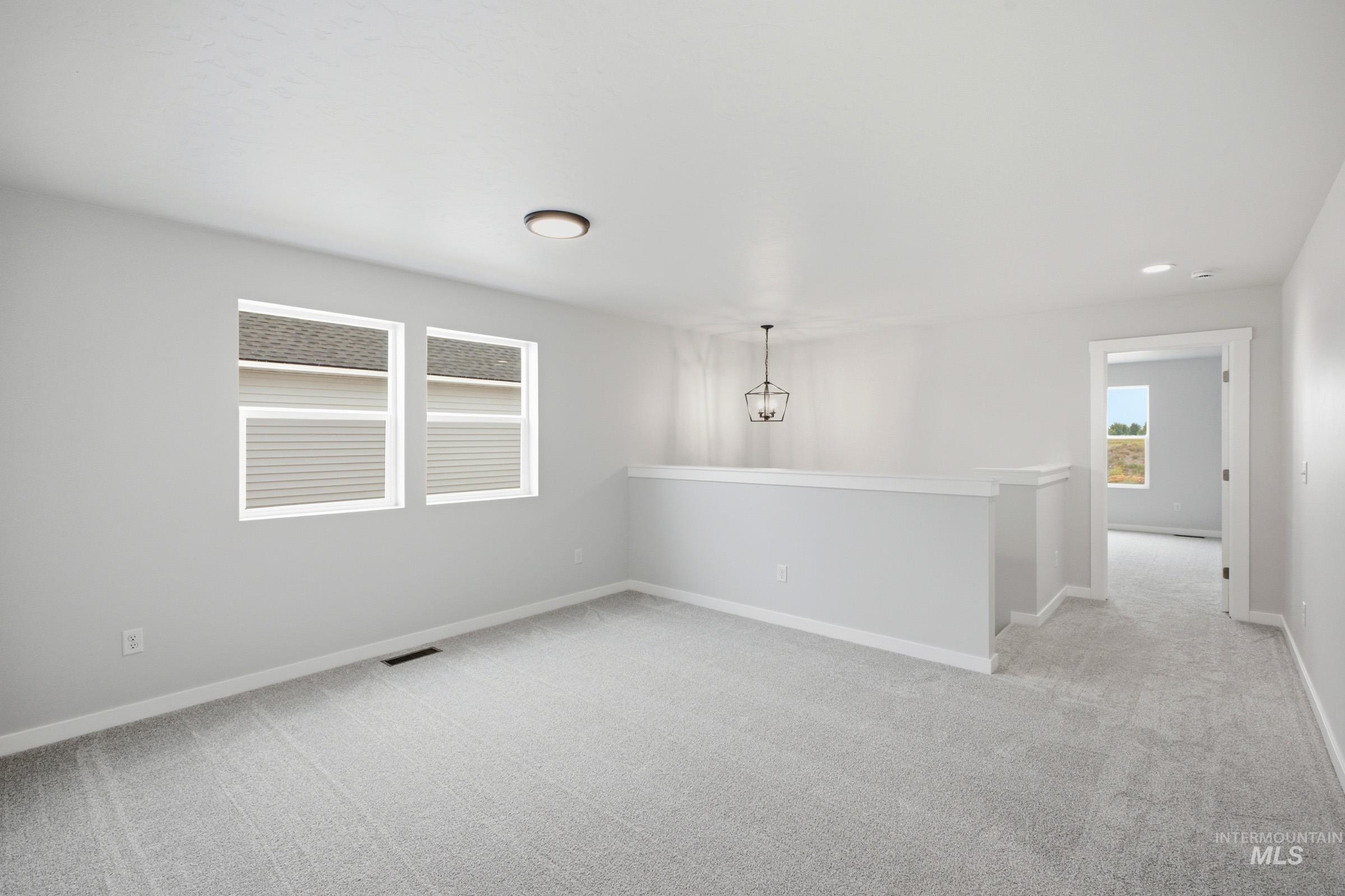 1268 N Coltsfoot Ave Property Photo 15