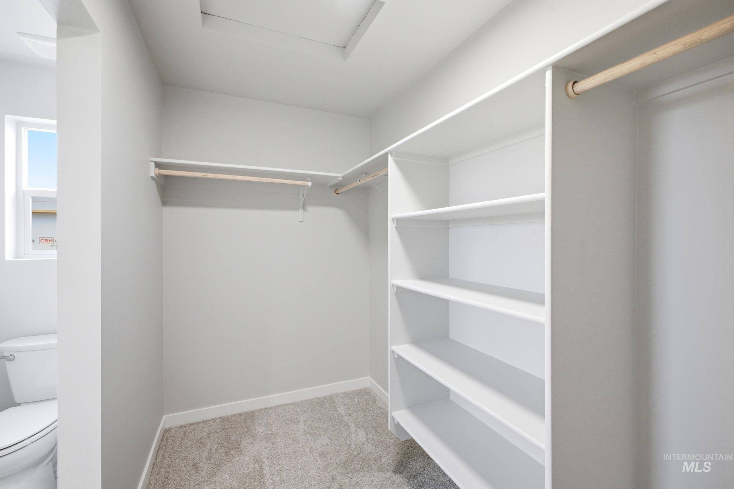 1268 N Coltsfoot Ave Property Photo 27