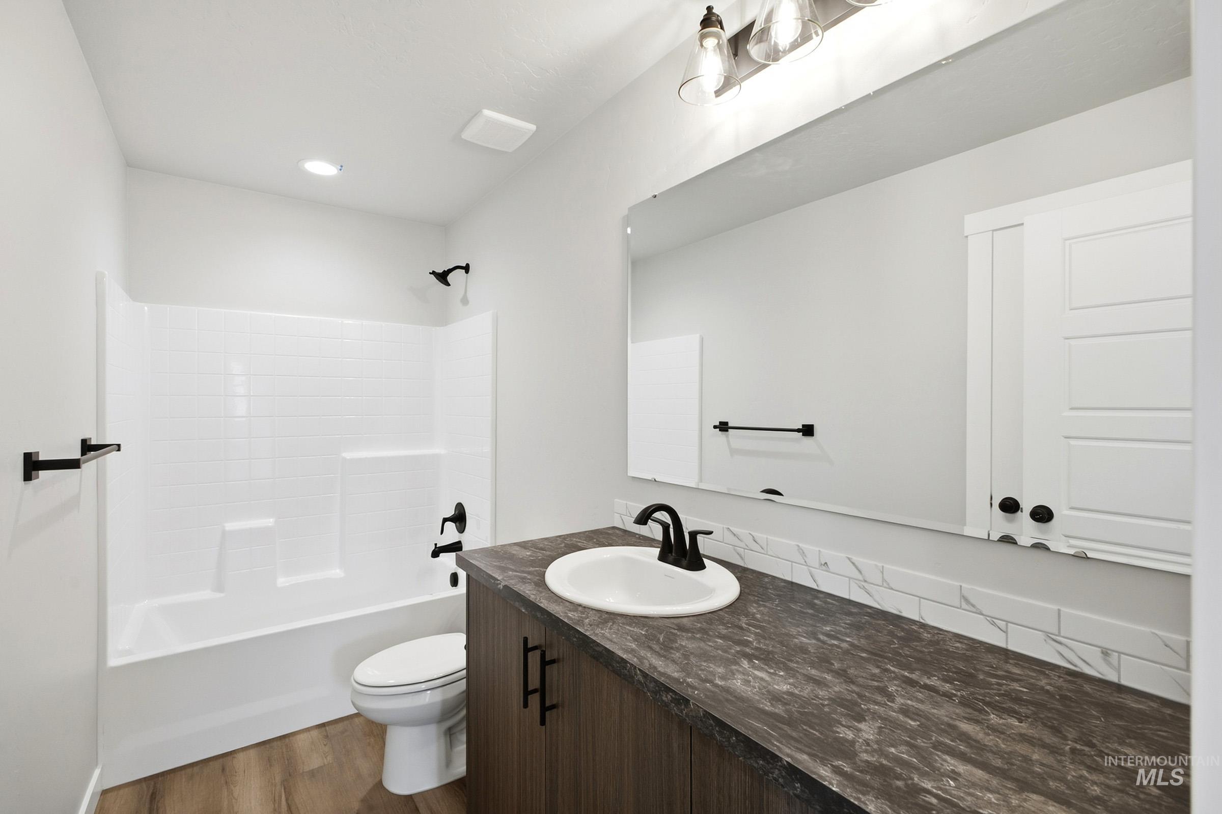 2559 W Tar Sands Dr Property Photo 18