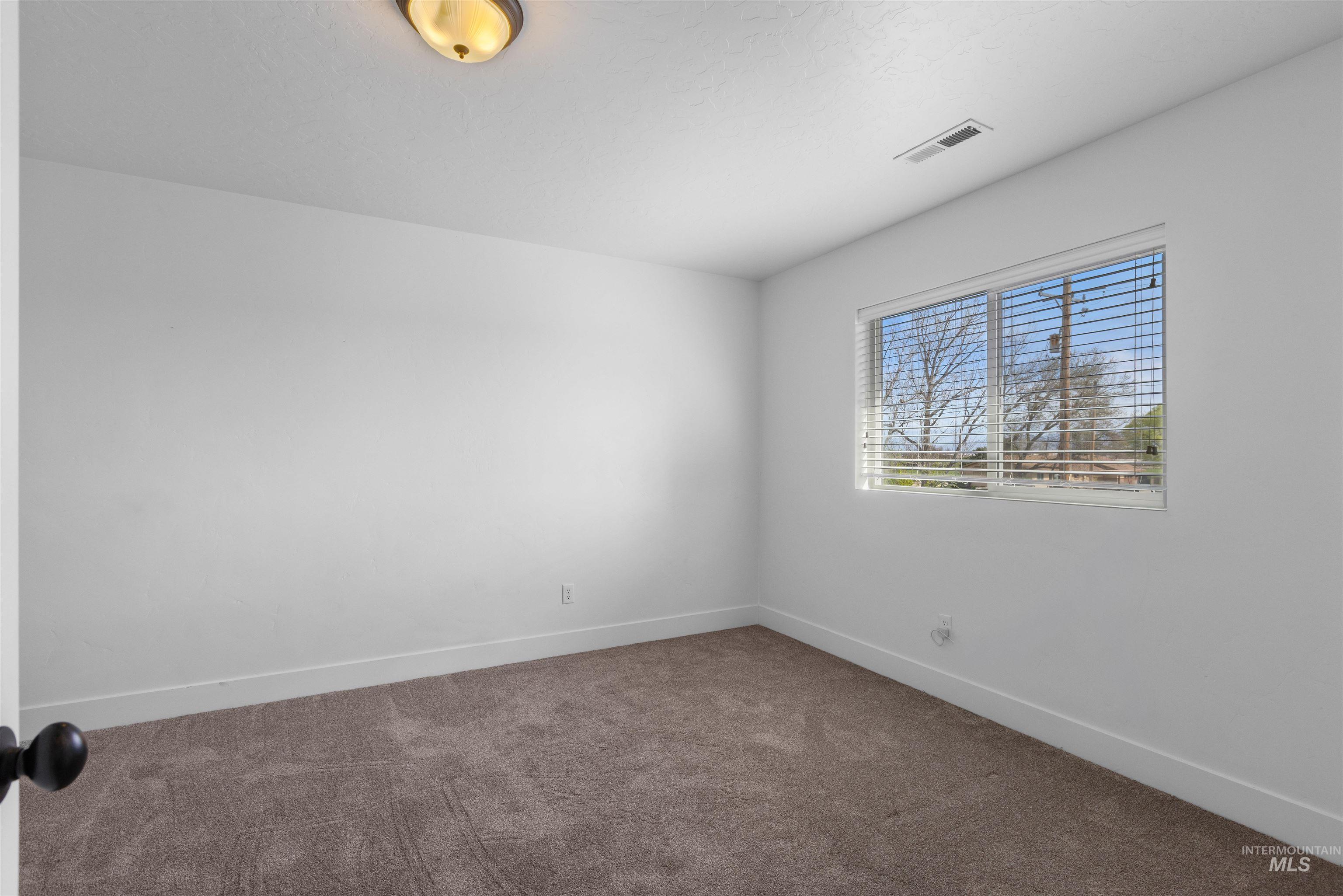17434 N Endurance Ave Property Photo 38