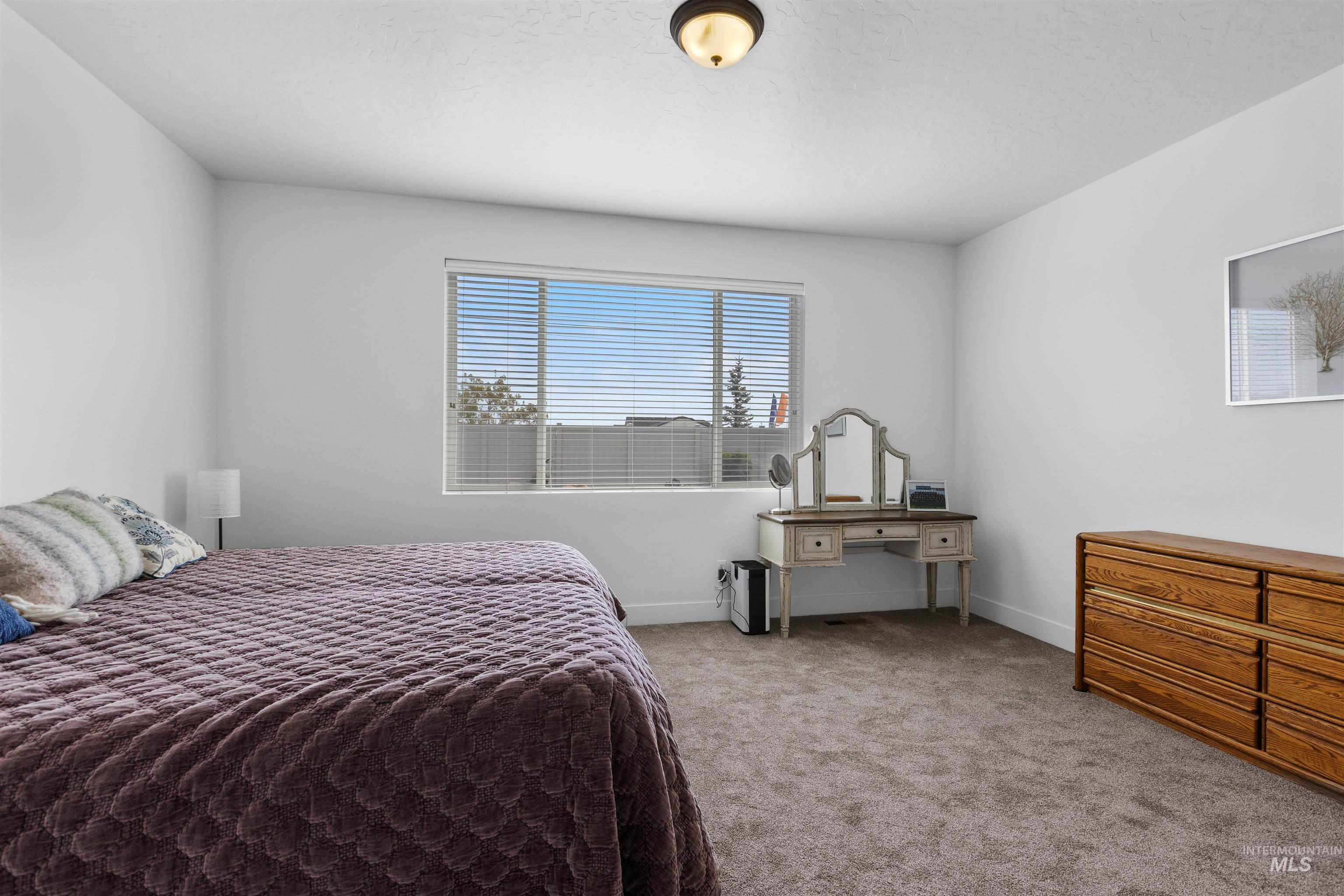 17434 N Endurance Ave Property Photo 40