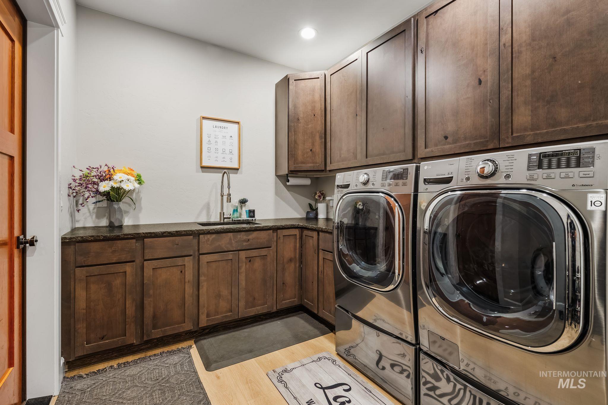 2501 Westridge Court Property Photo 24