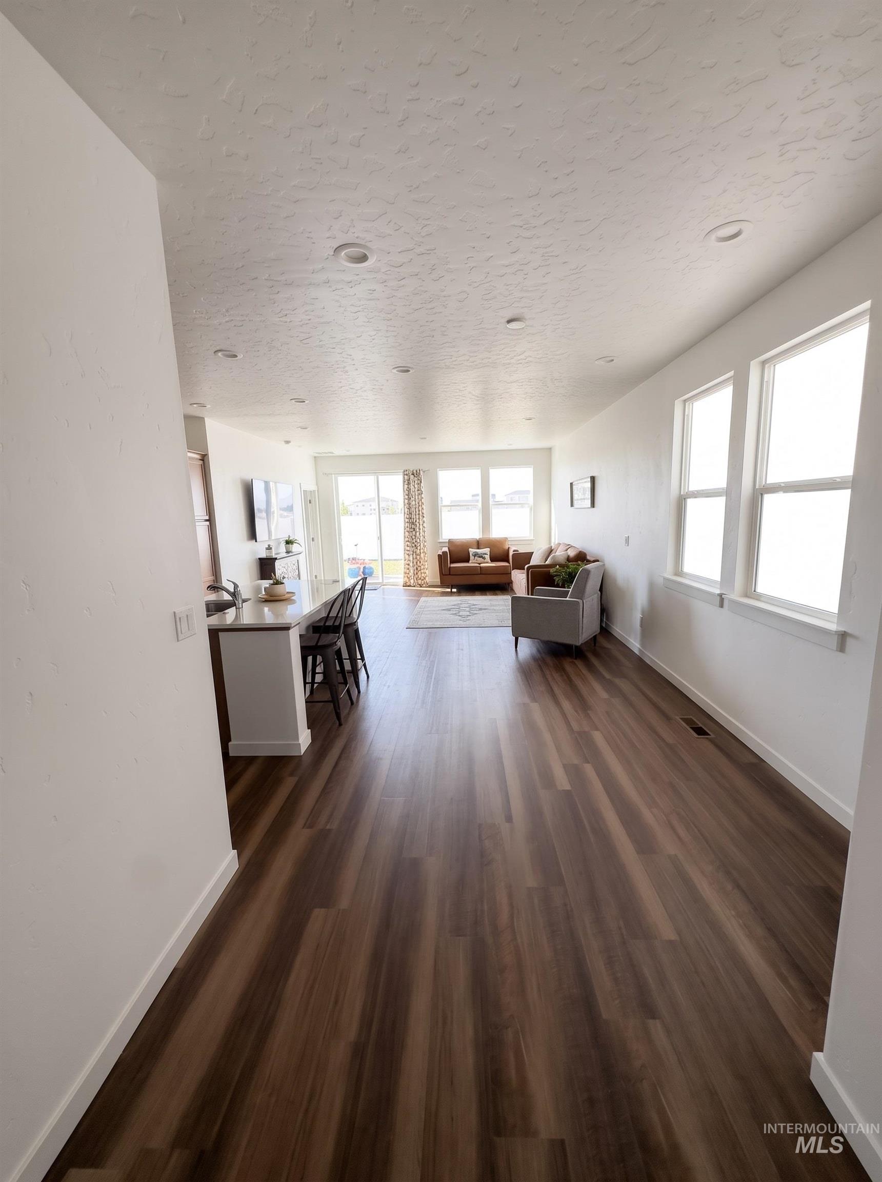 14661 Wing Spread Dr Property Photo 5