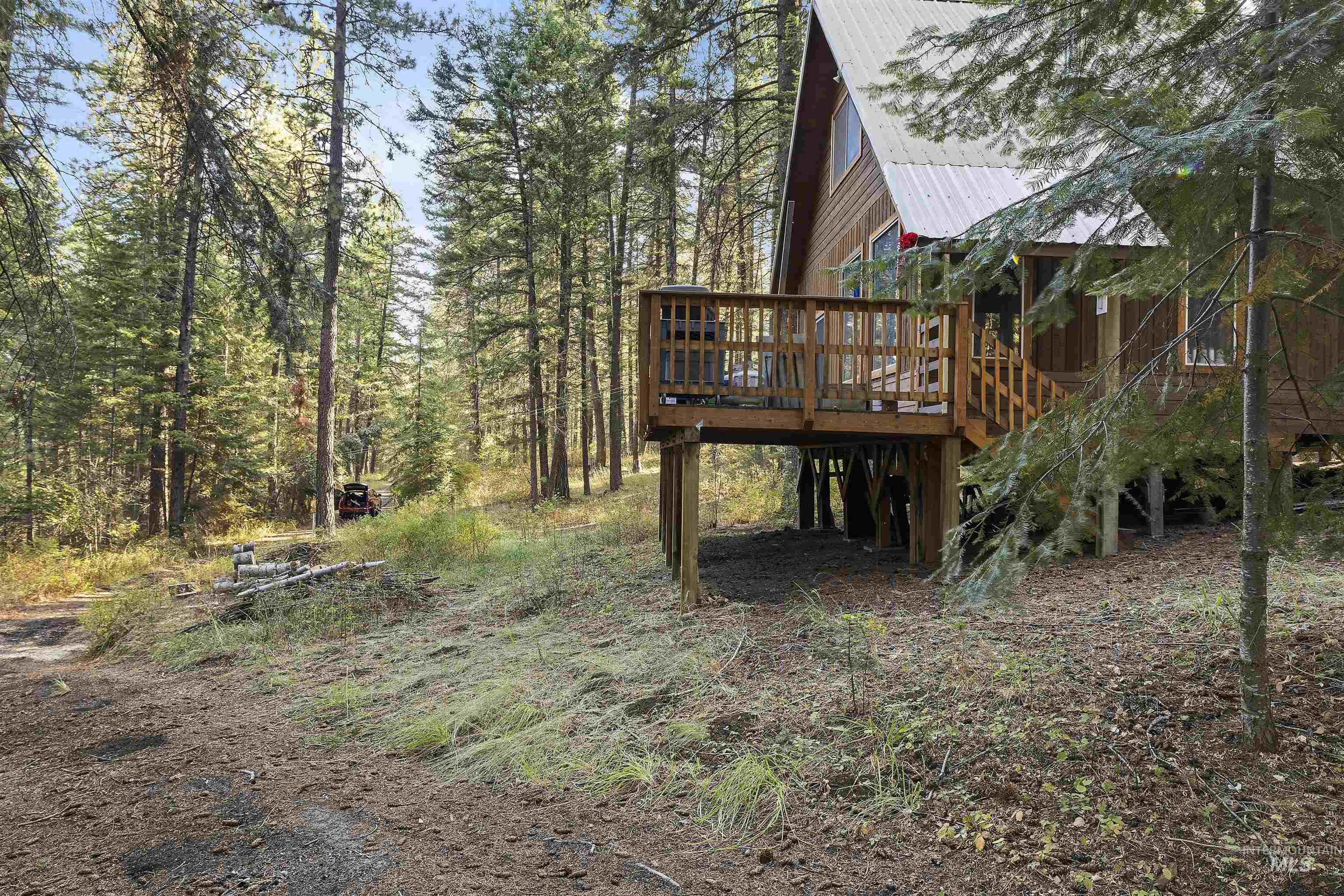 845 Edgehill Drive Property Photo 11