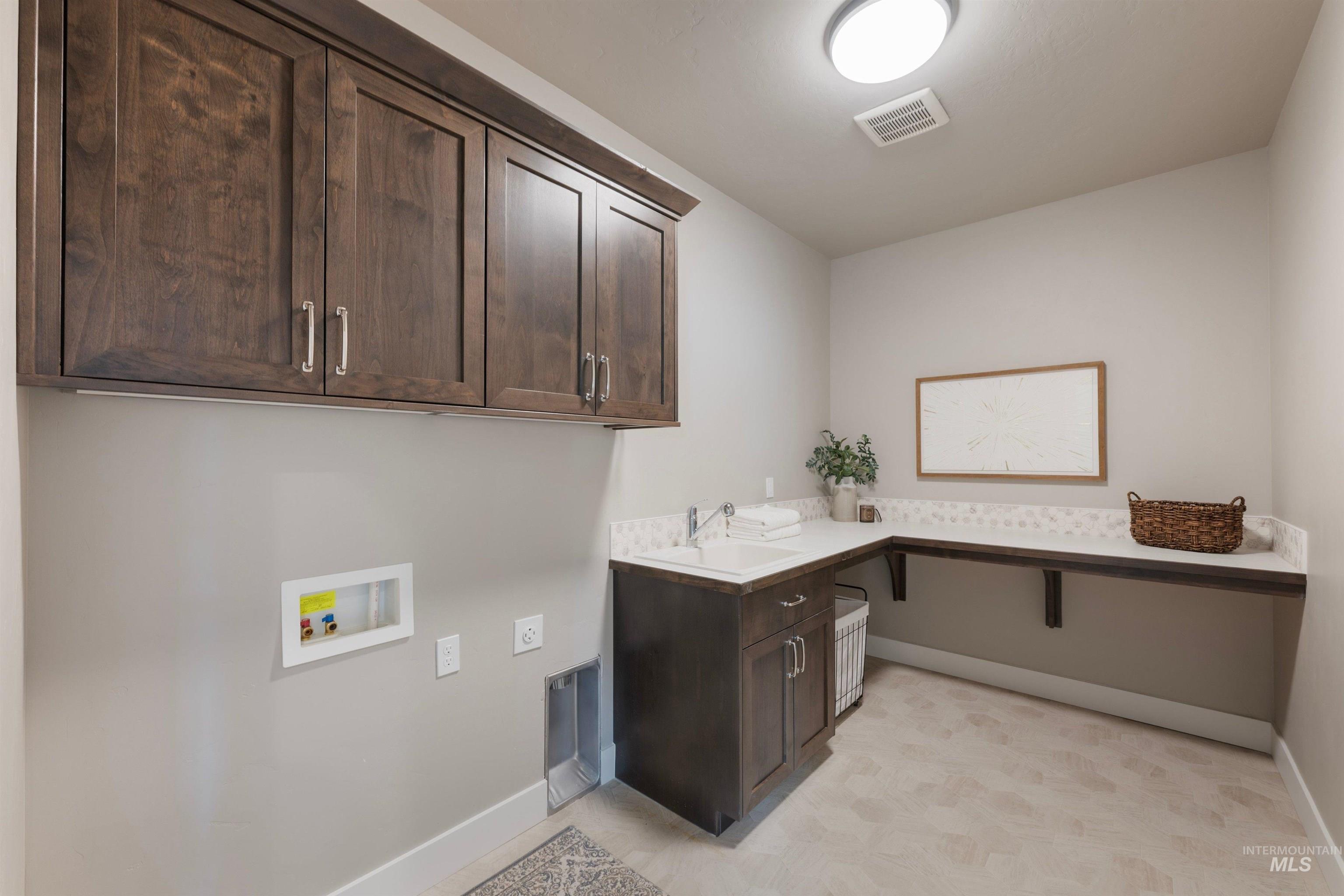 3106 E Mores Trail Street Property Photo 39