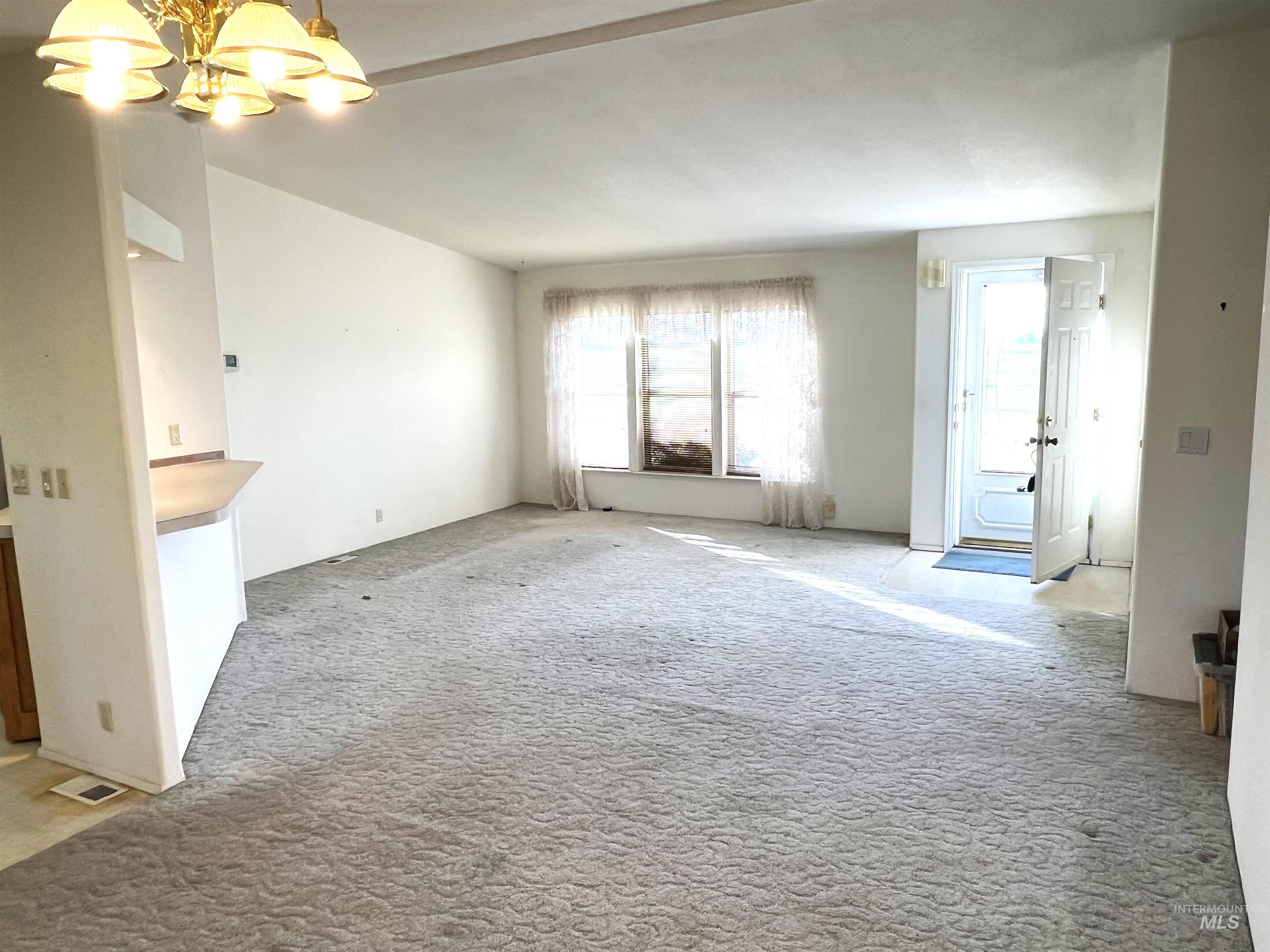 468 E 200 South Property Photo 16