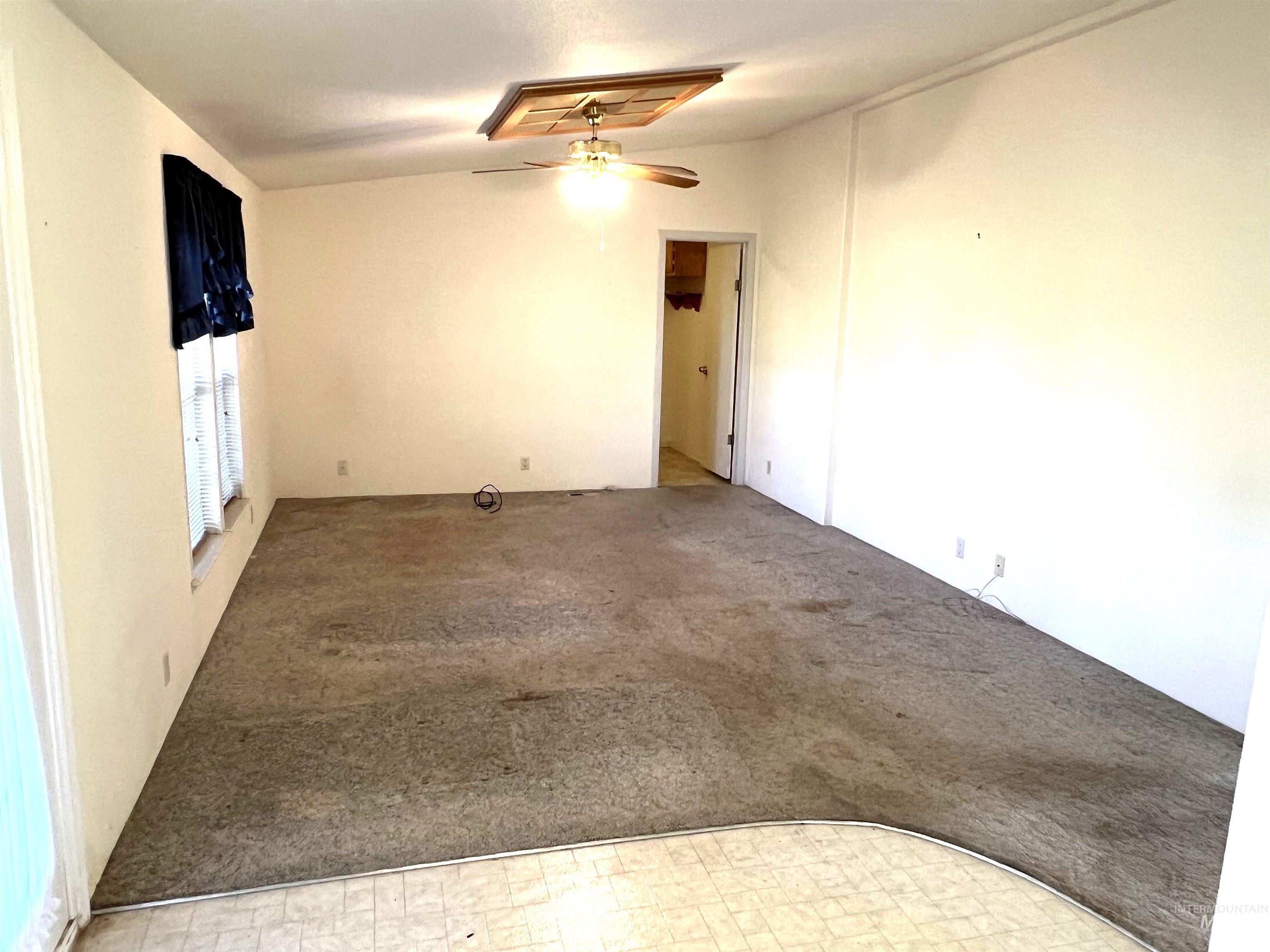 468 E 200 South Property Photo 24