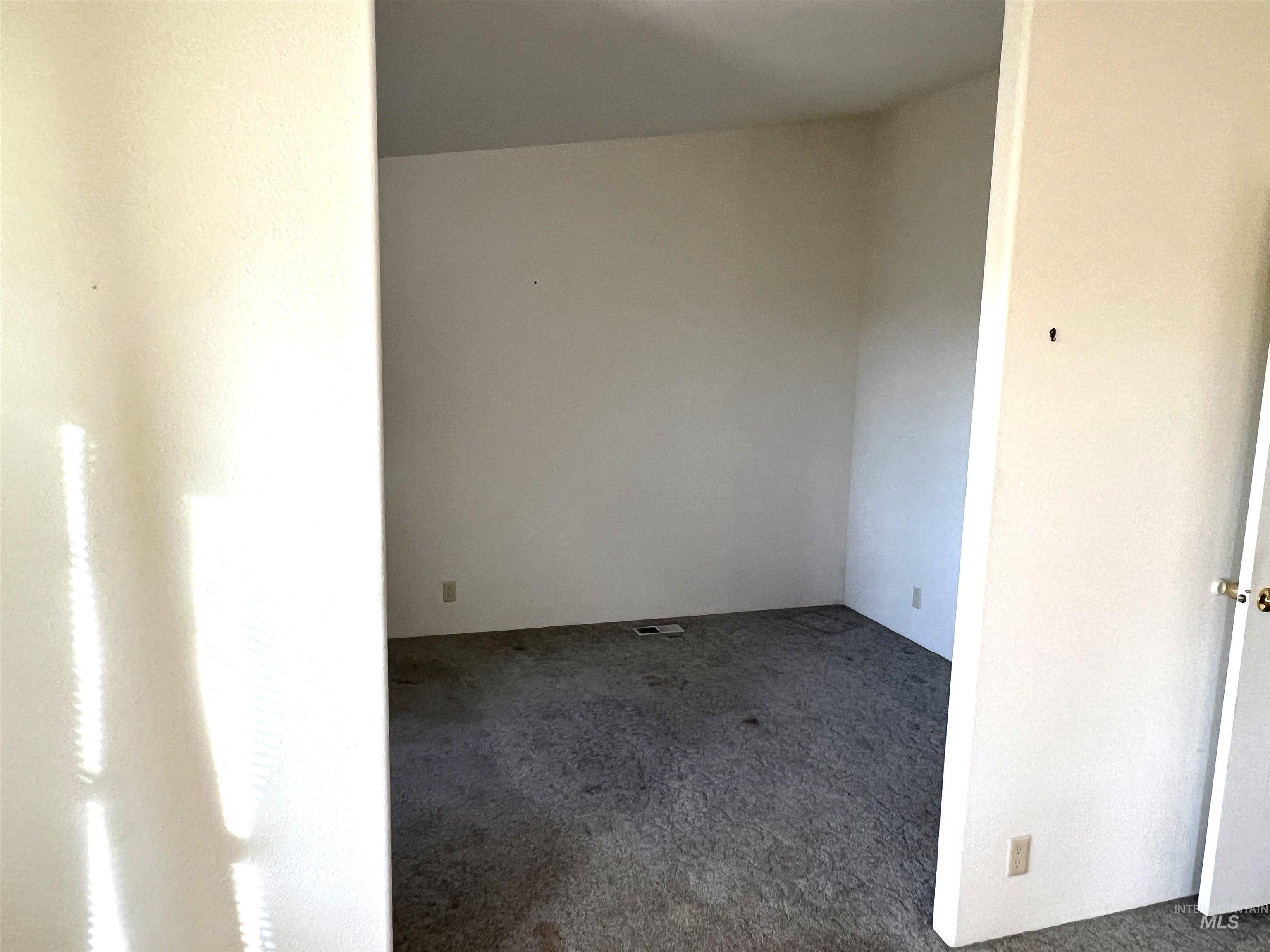 468 E 200 South Property Photo 25