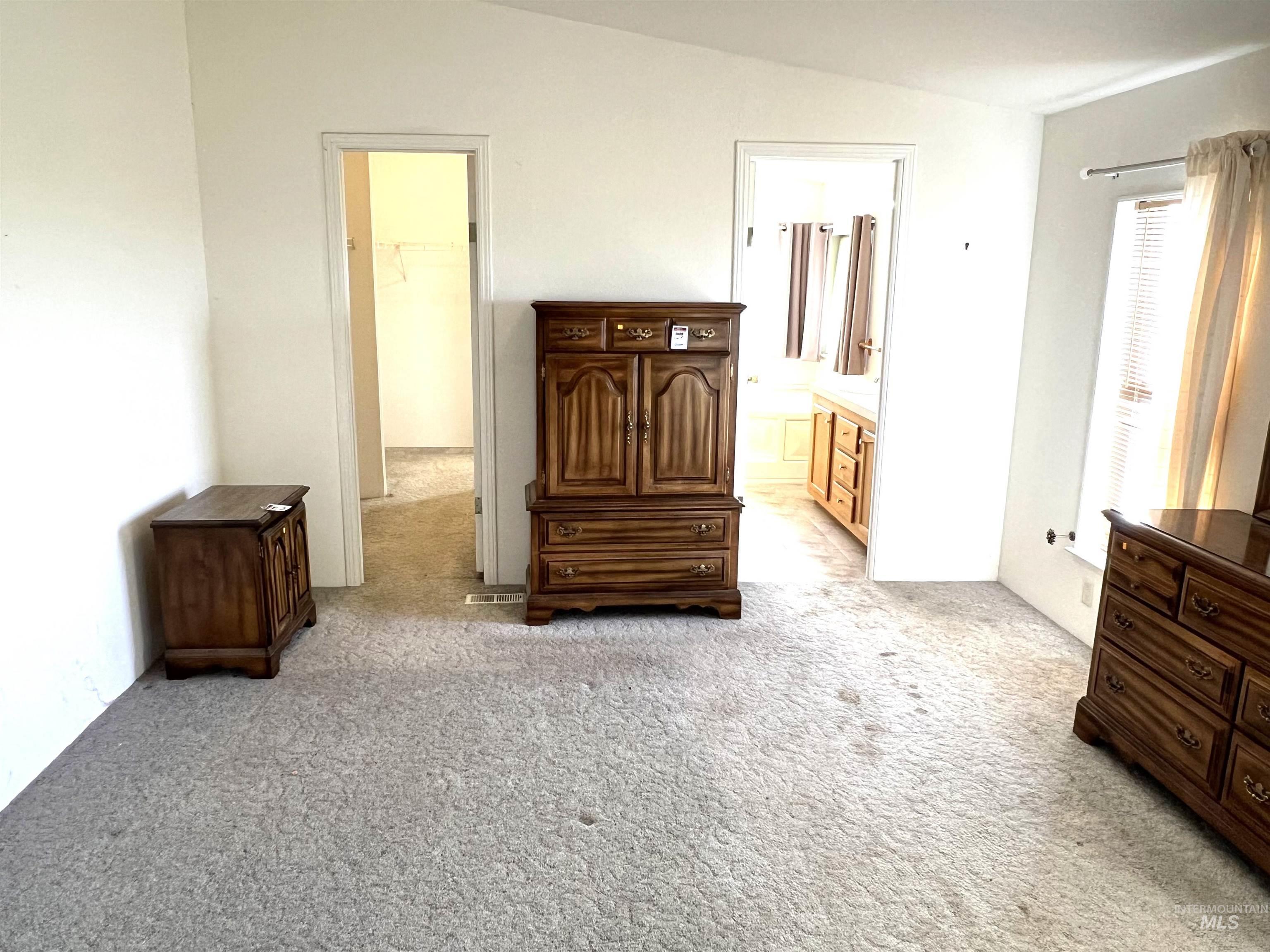 468 E 200 South Property Photo 28
