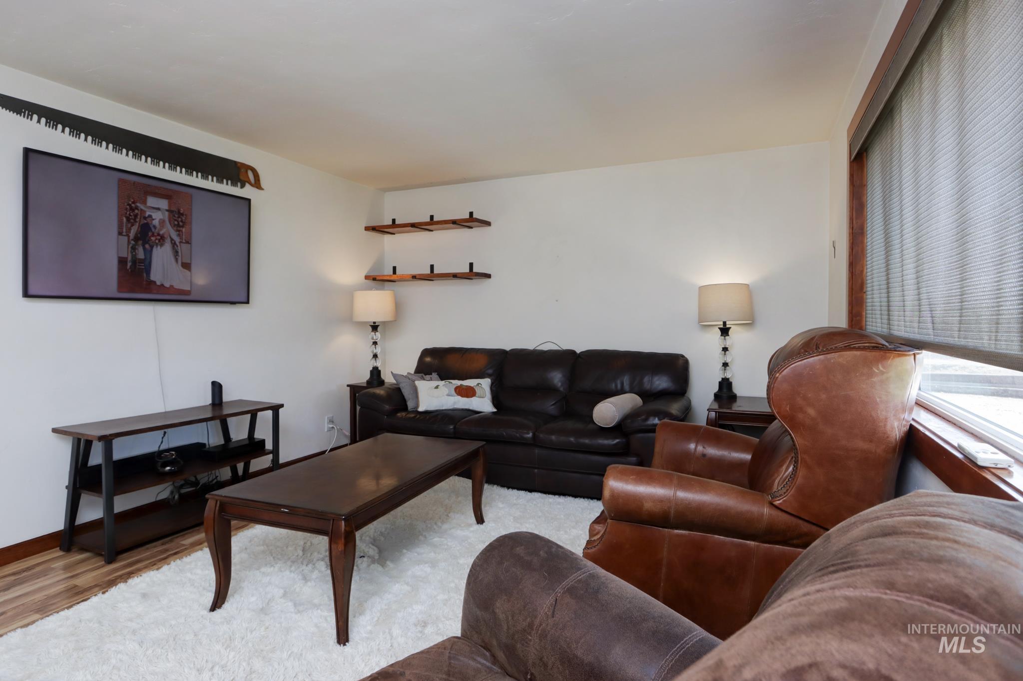 26519 Powers Road Property Photo 5