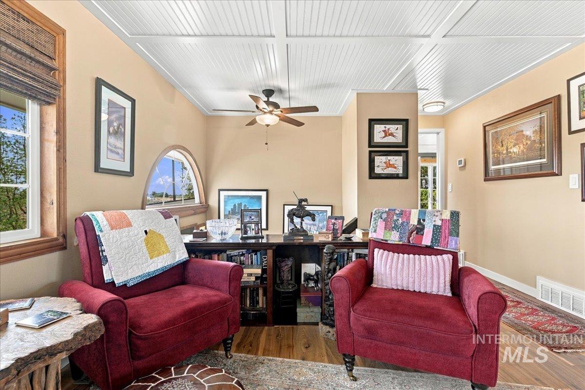 9510 Galloway Road Property Photo 8
