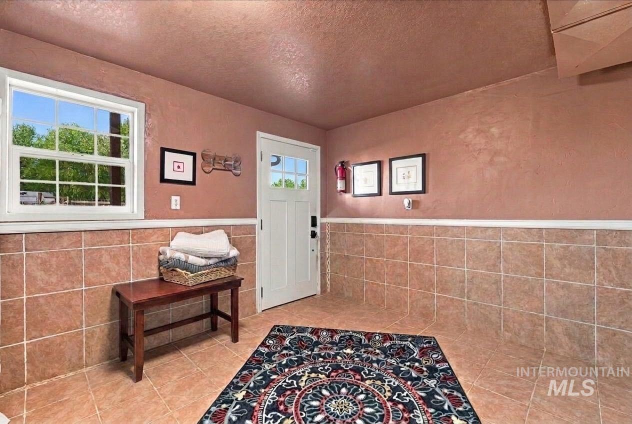 9510 Galloway Road Property Photo 21