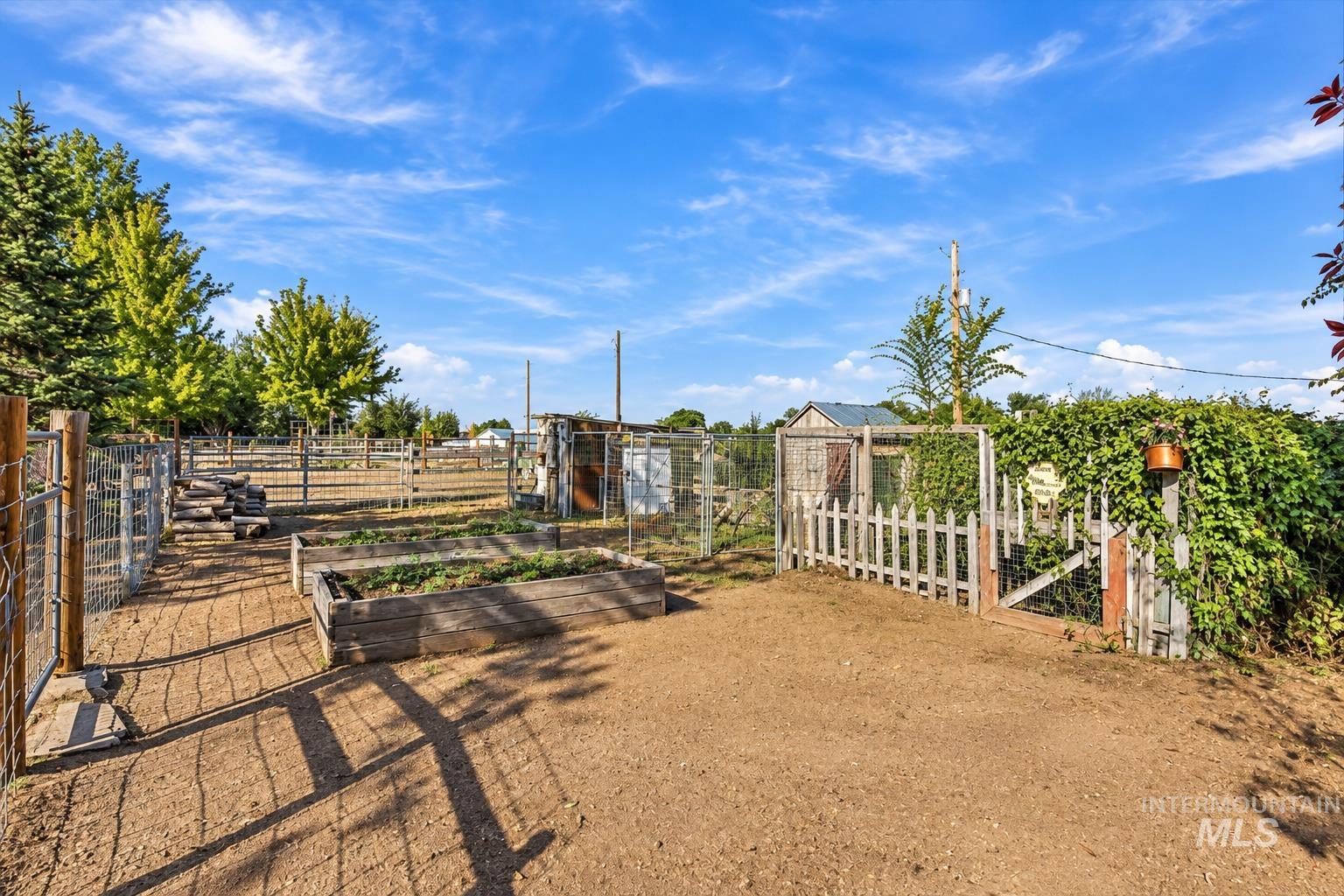 9510 Galloway Road Property Photo 33