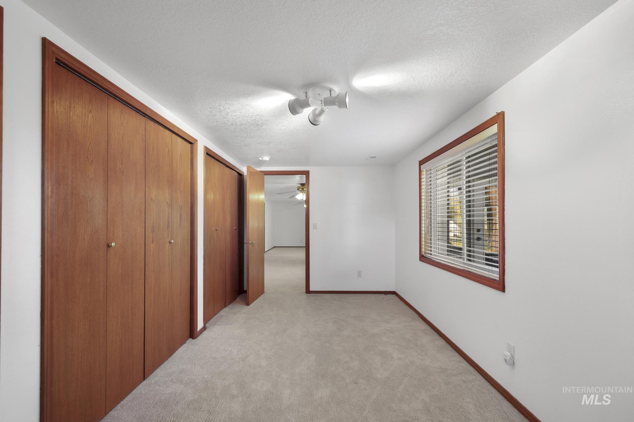 4796 River Rd Property Photo 22
