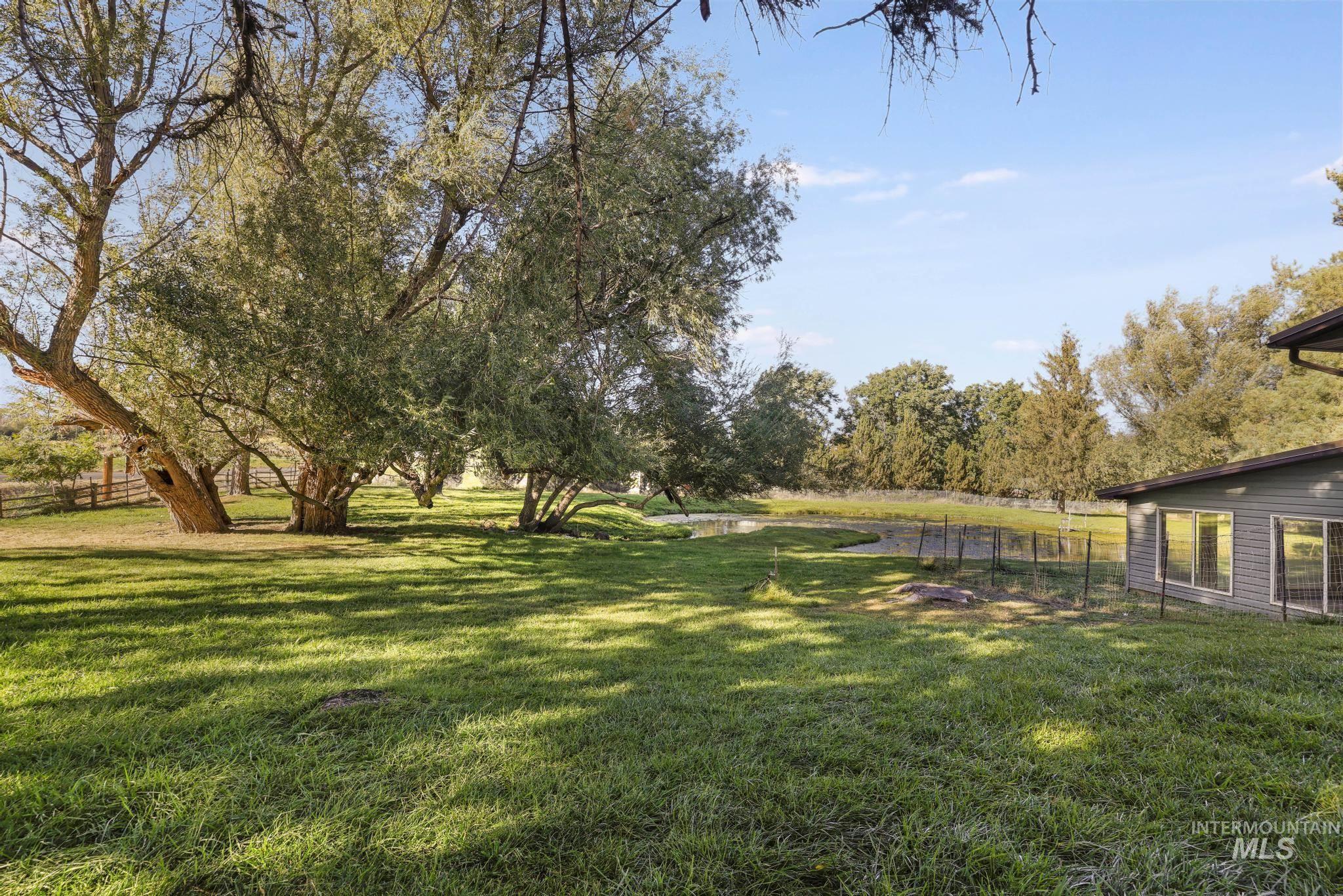 4796 River Rd Property Photo 35